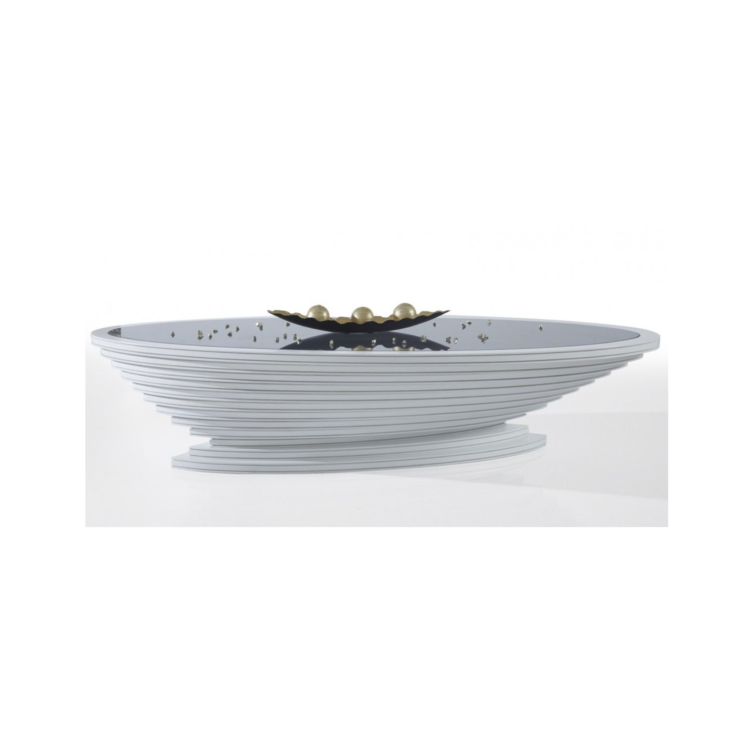 Table basse à étang dorée en biseau