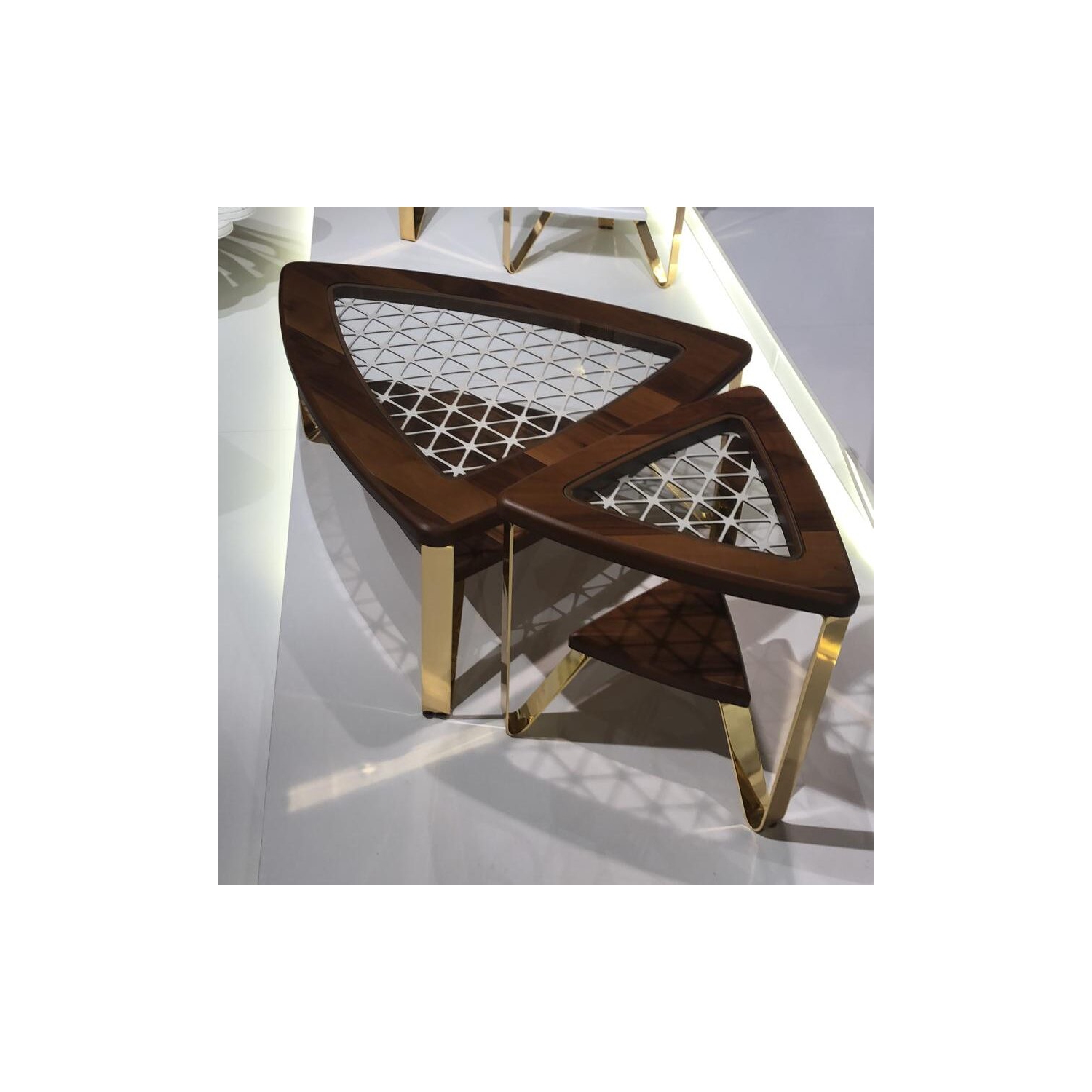 Set Tripod Shelf Coffee Table 37" & Side Table 20"