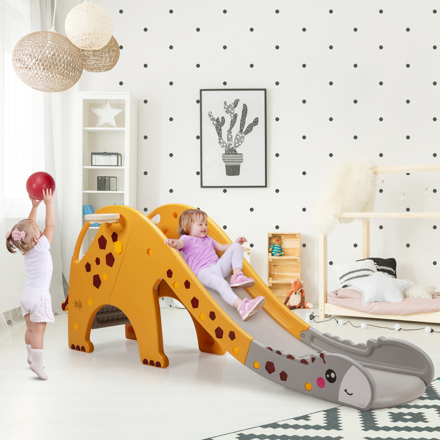 Ensemble de jeu avec glissoire bébé girafe et panier de basketball de TopBuy Kids, jaune/vert