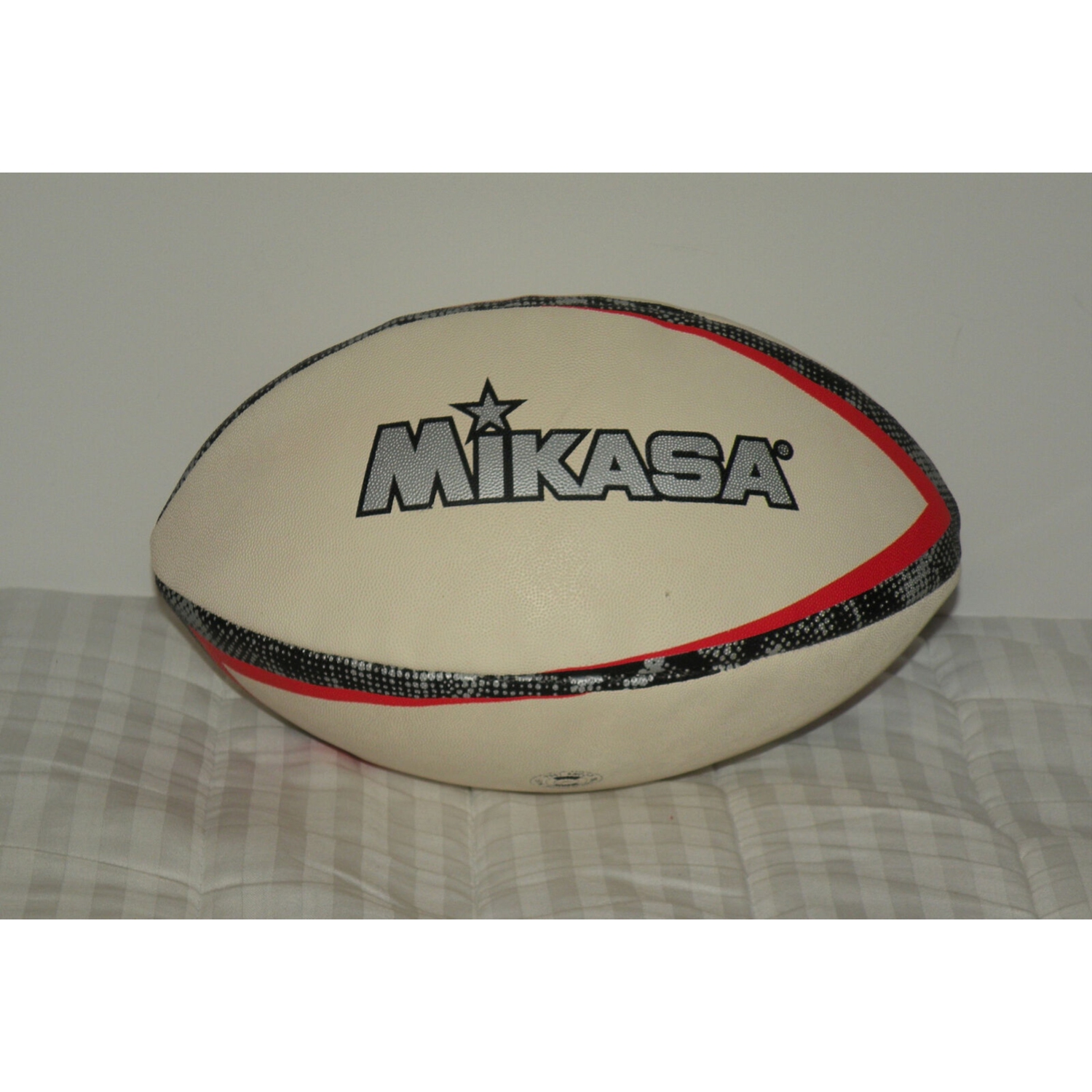 Mikasa RNB7 Kick-Off Ballon de Rugby - Équipement au Toucher Doux pour Extérieur, Taille Officielle 5