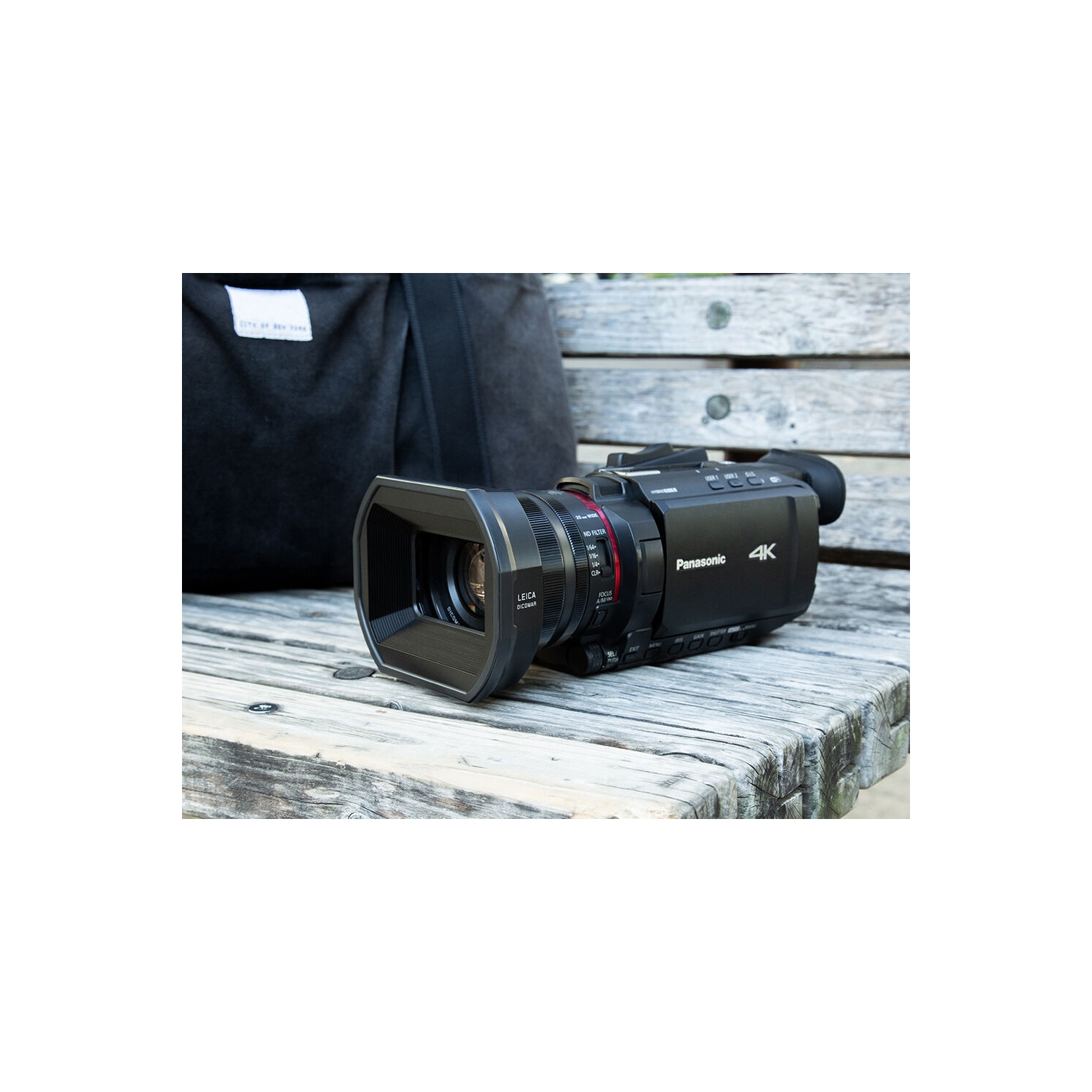 Caméscope professionnel HC-X1500 4K de Panasonic avec zoom optique 24x avancé
