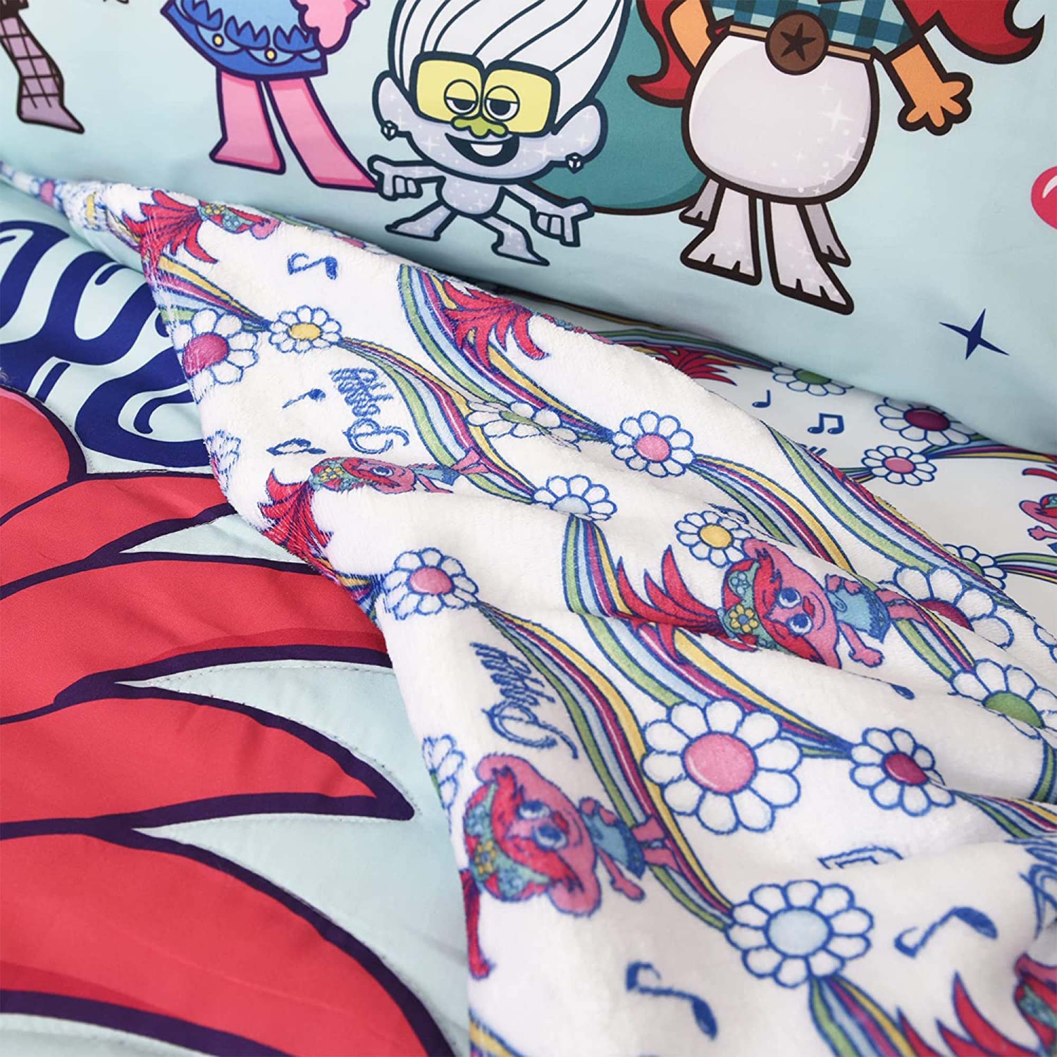 Trolls Poppy Toddler Bedding Sheet Set 3 Piece Set for Kids With Reversible Comforter