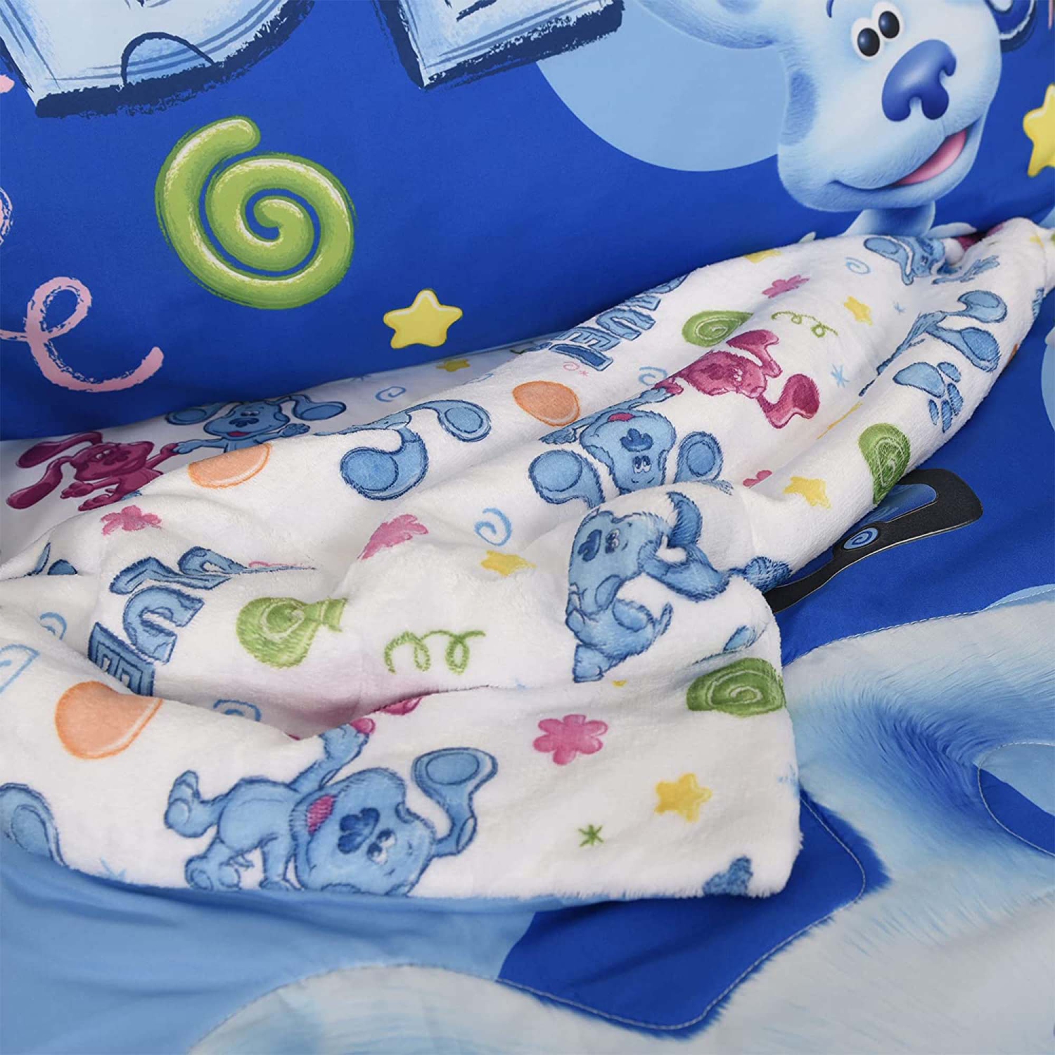 Blue's Clues Toddler Bedding Set 3 Piece Set for Kids With Reversible Comforter