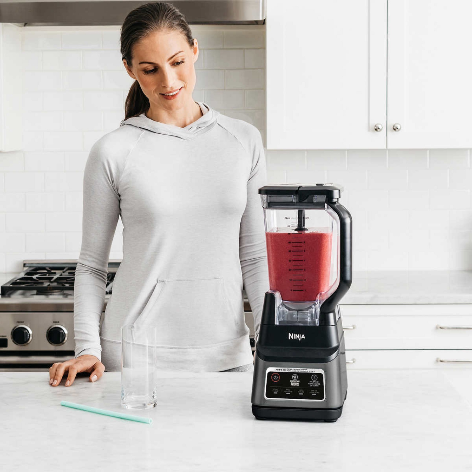 Countertop Blender. Ninja Professional Plus 2,1 L Total Crushing Pitcher 1400-Peak-Watt Motor Base Countertop Blender