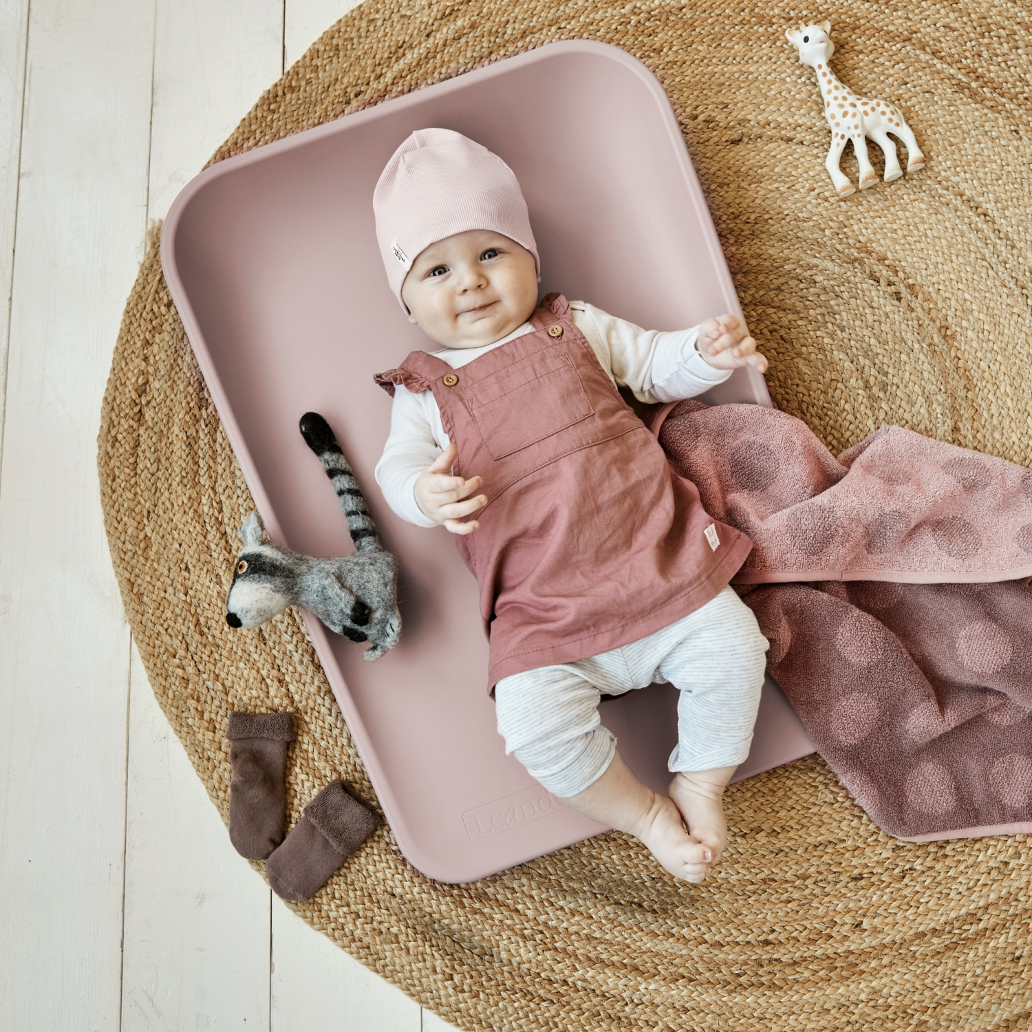 Leander New Matty Changer - Woodrose