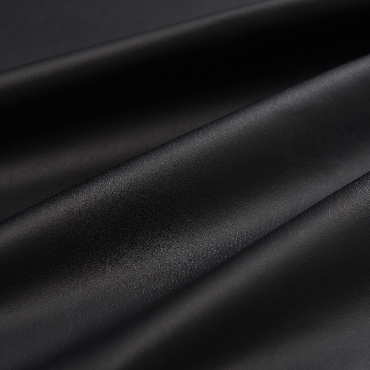 Master Massage Rectangular Universal Fabric Fitted PU Vinyl Leather Ultra-Durable Table Protection Cove for Massage Lash Bed, 28” to 32” Wide, Black