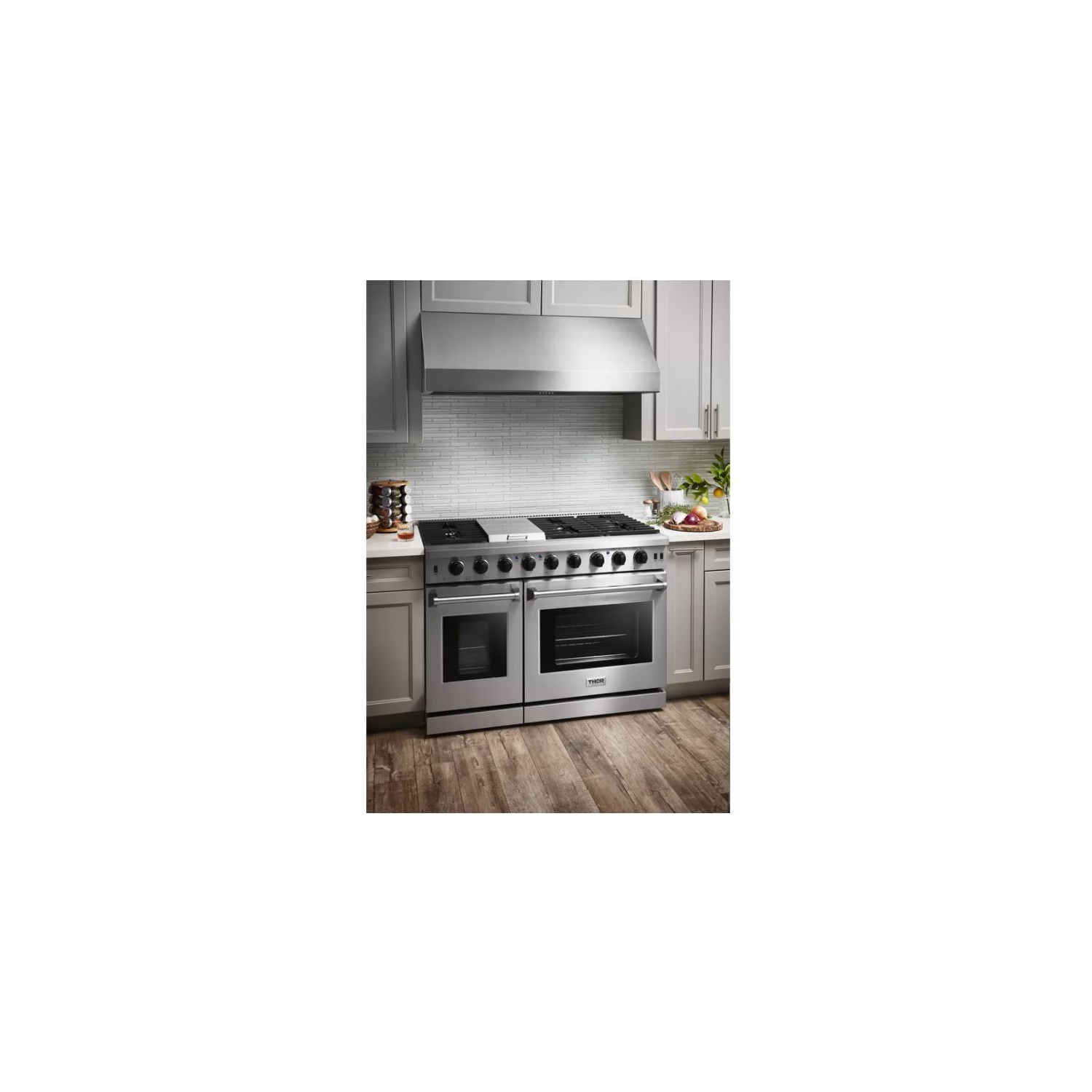Cuisinière à gaz de 48 po en acier inoxydable Thor Kitchen, modèle LRG4807U