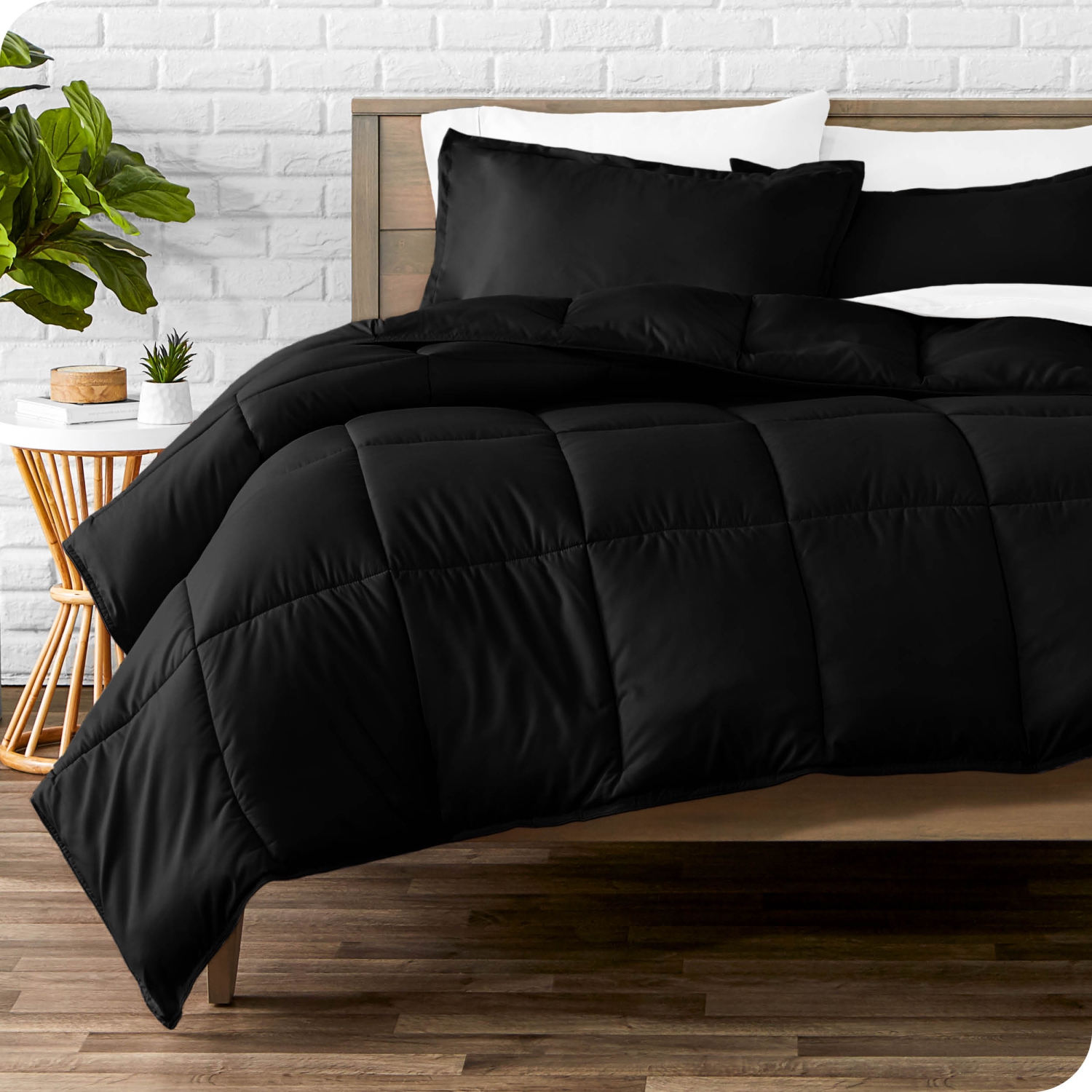 Bare Home Comforter Set - Goose Down Alternative - Ultra-Soft - Hypoallergenic - All Season Breathable Warmth - Full, Black