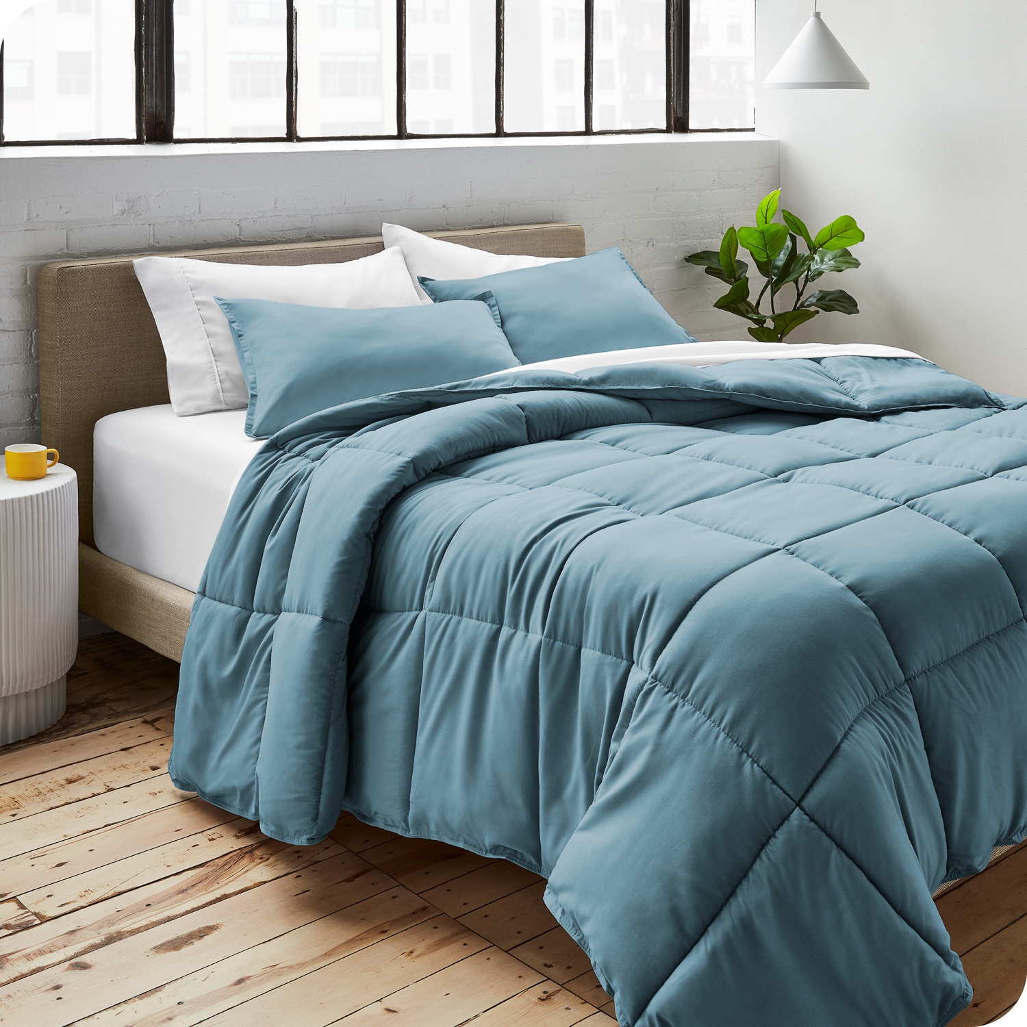 Bare Home Comforter Set - Goose Down Alternative - Ultra-Soft - Hypoallergenic - All Season Breathable Warmth - King/California King, Coronet Blue