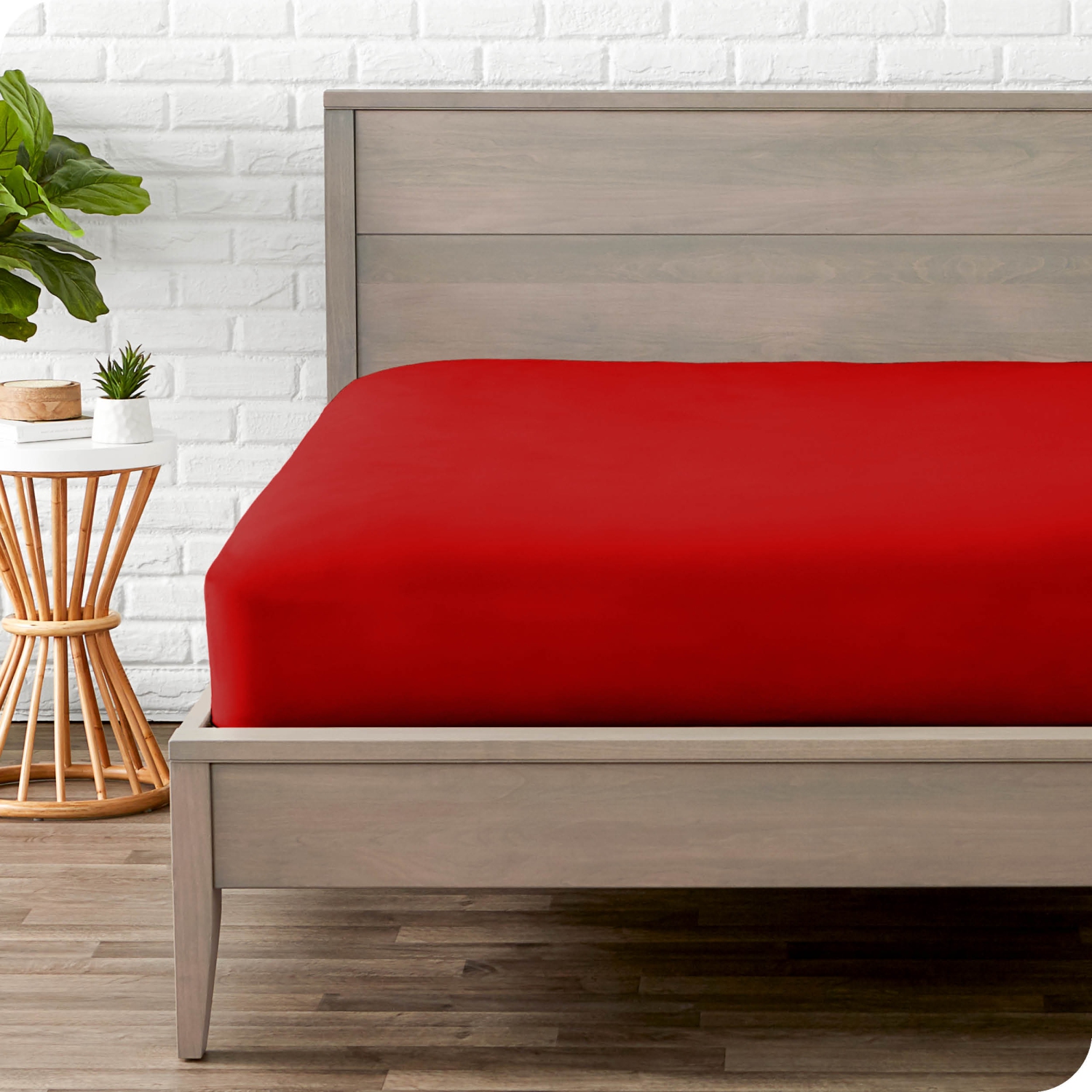 Bare Home Fitted Bottom Sheet - Premium 1800 Ultra-Soft Wrinkle Resistant Microfiber - Hypoallergenic - Deep Pocket - King, Red