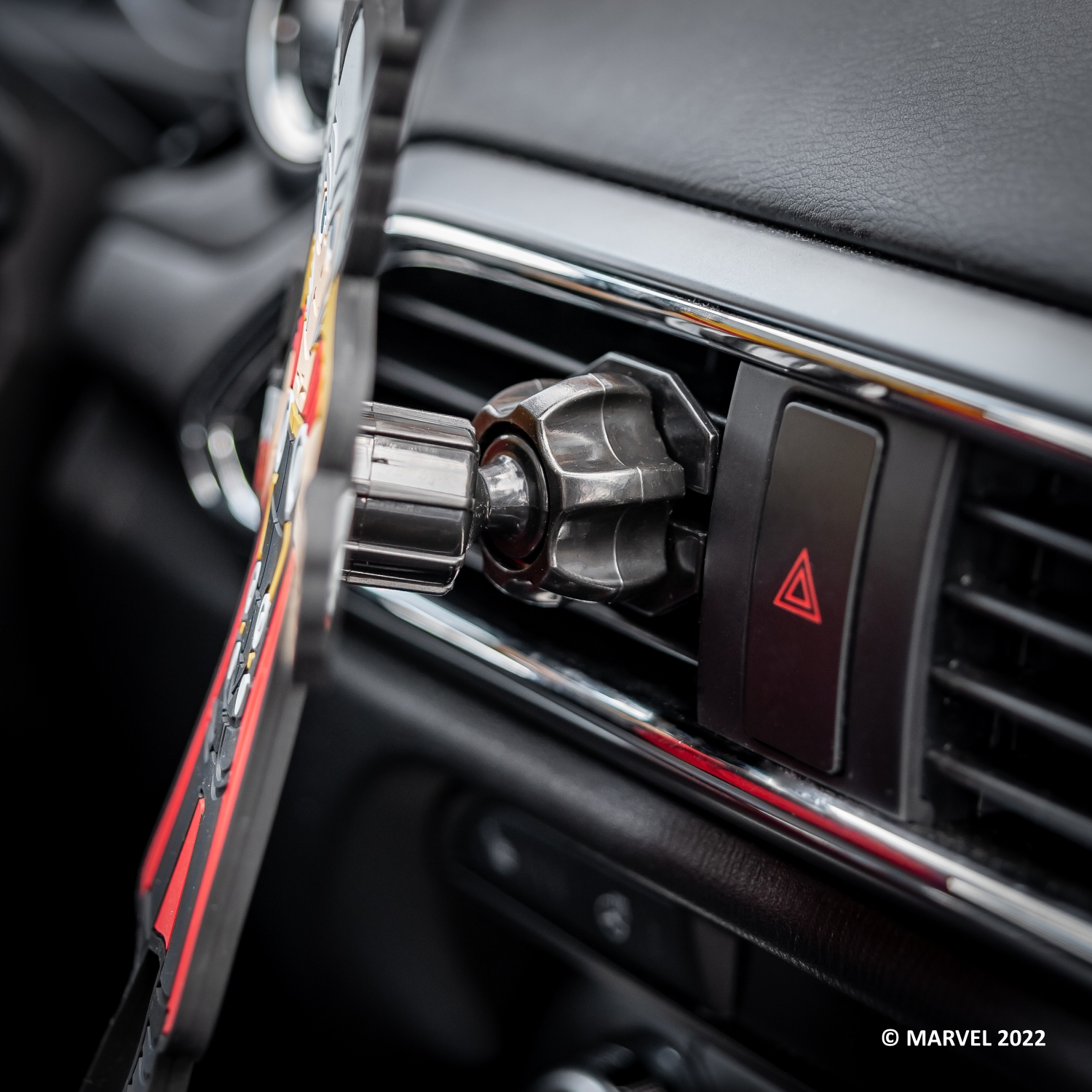 Thor Hug Buddy Universal 360 Rotatable Car Cell Phone Air Vent Outlet Mount Holder