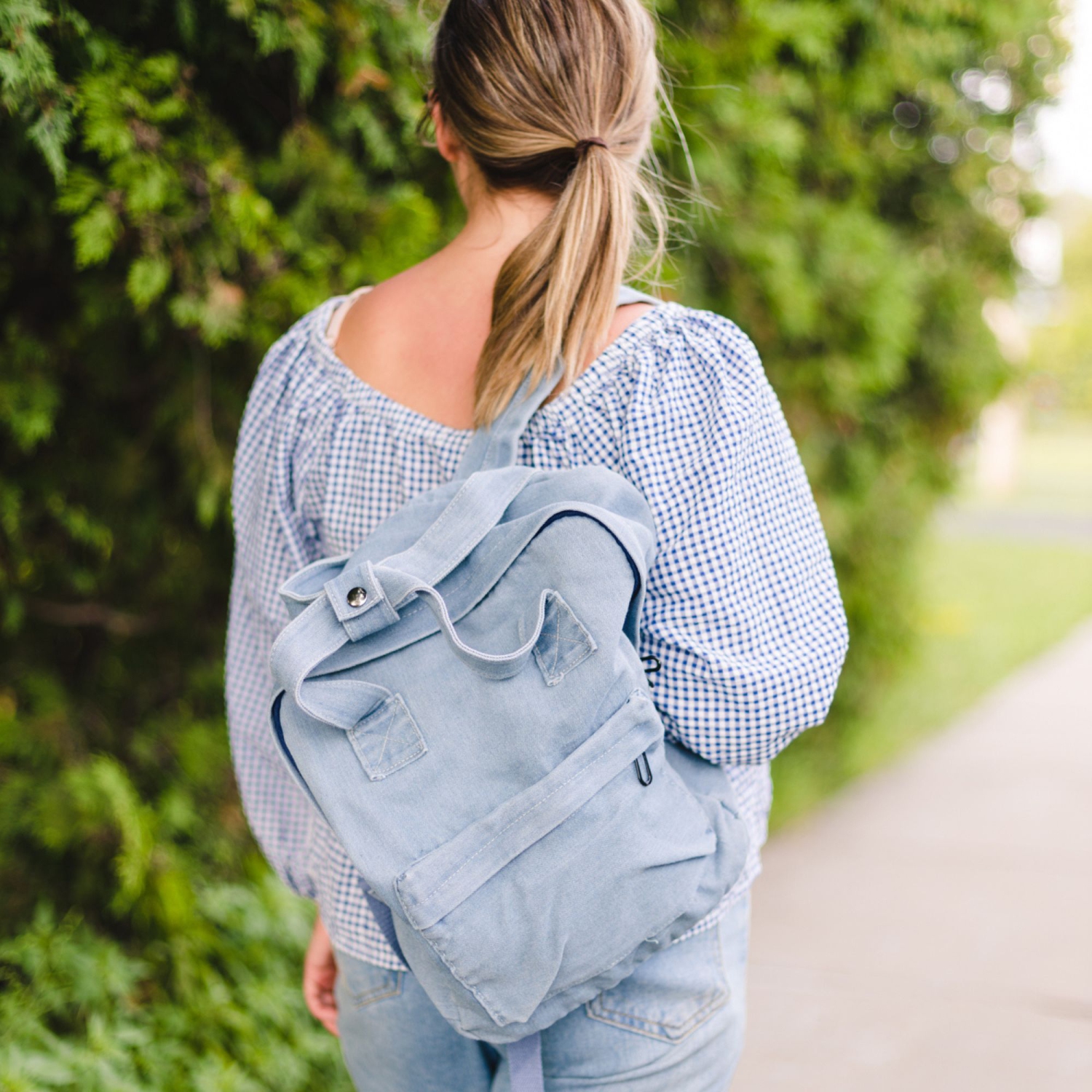 Sac à dos en denim Splid'd. Sac à dos souple pleine grandeur - Bleu délavé