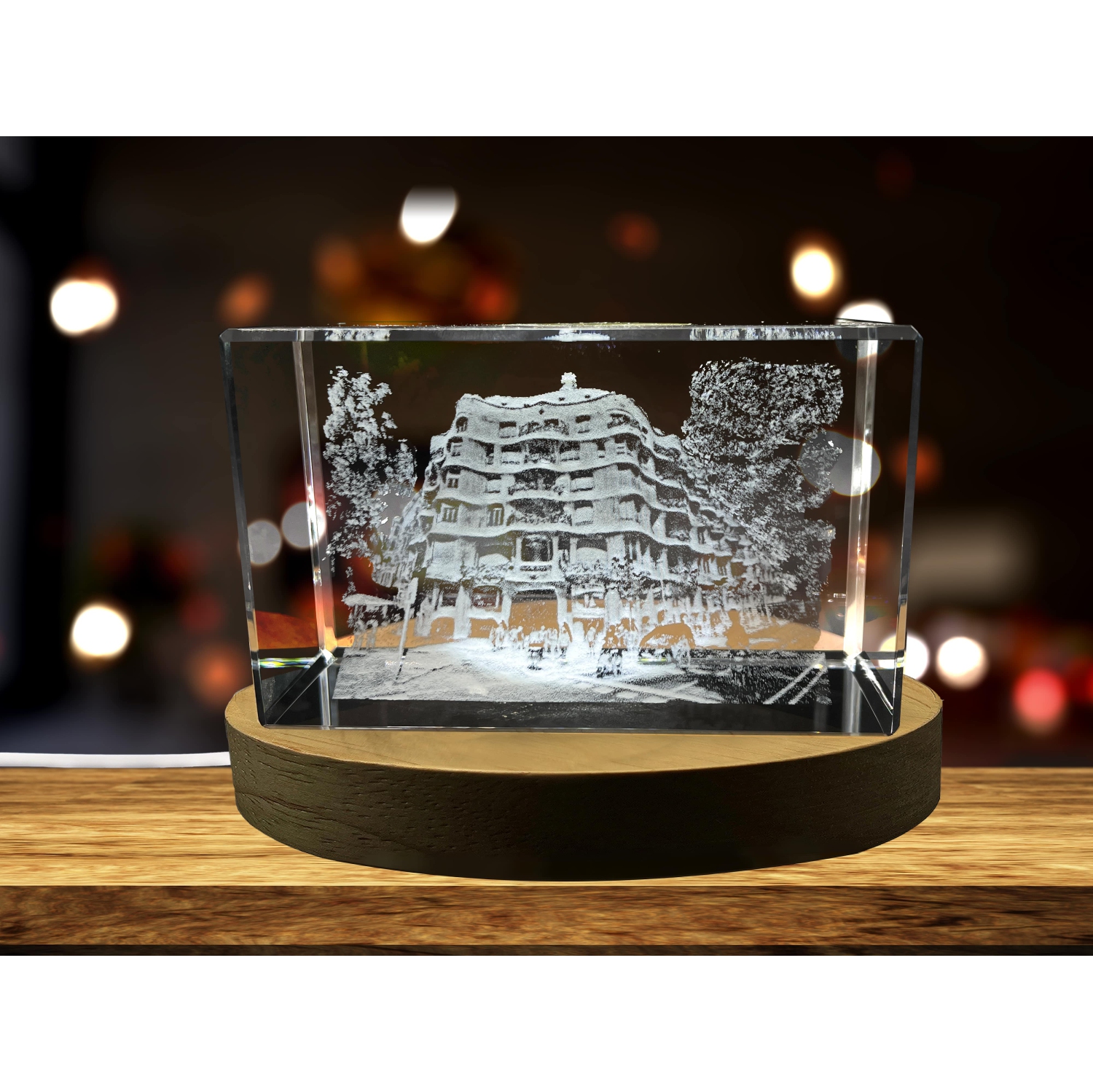 Casa Milà 3D Engraved Crystal Keepsake Souvenir