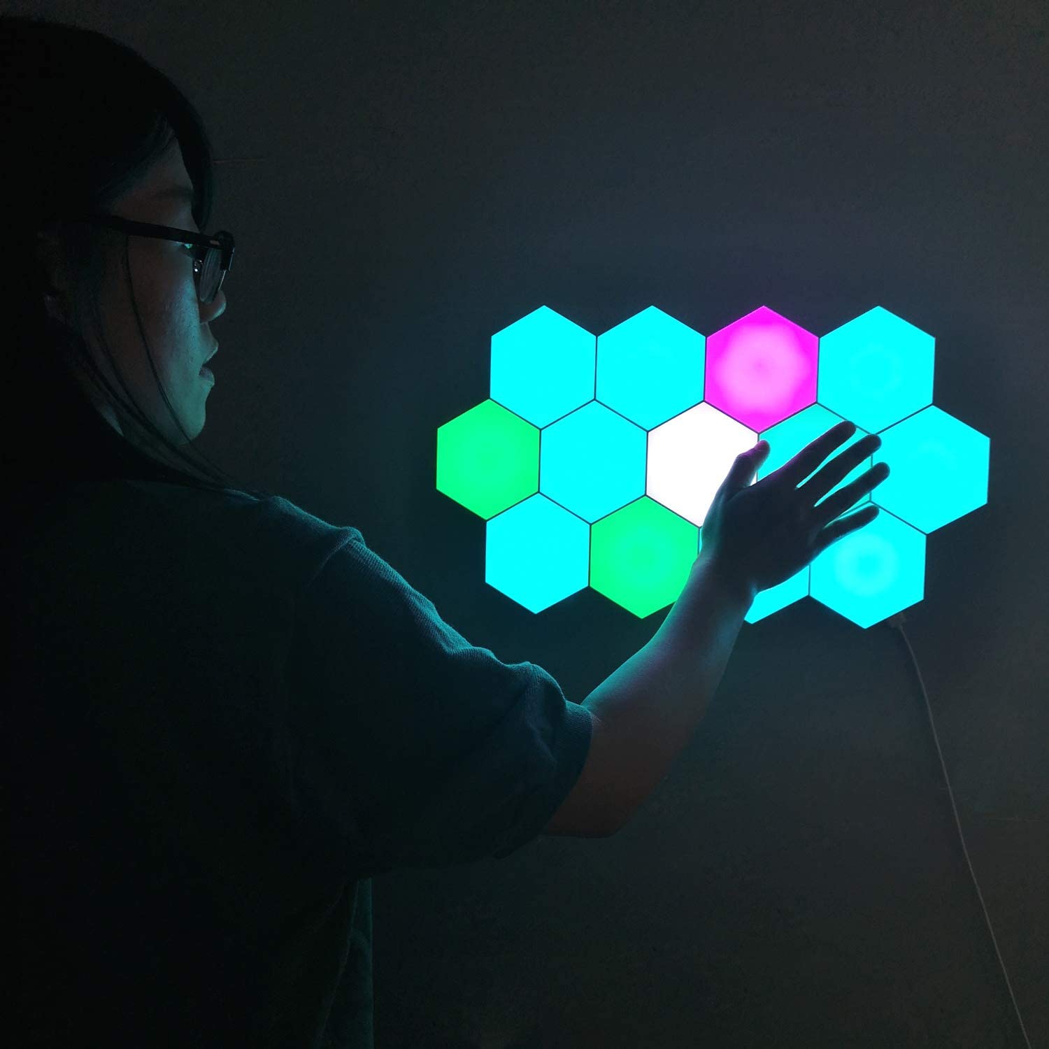 -MULTI COLOR- Quantum Light Hexagonal Wall Light Touch Sensitive Modular Light DIY Quantum Lights Creative Geometry Assembly LED Night Light for Home