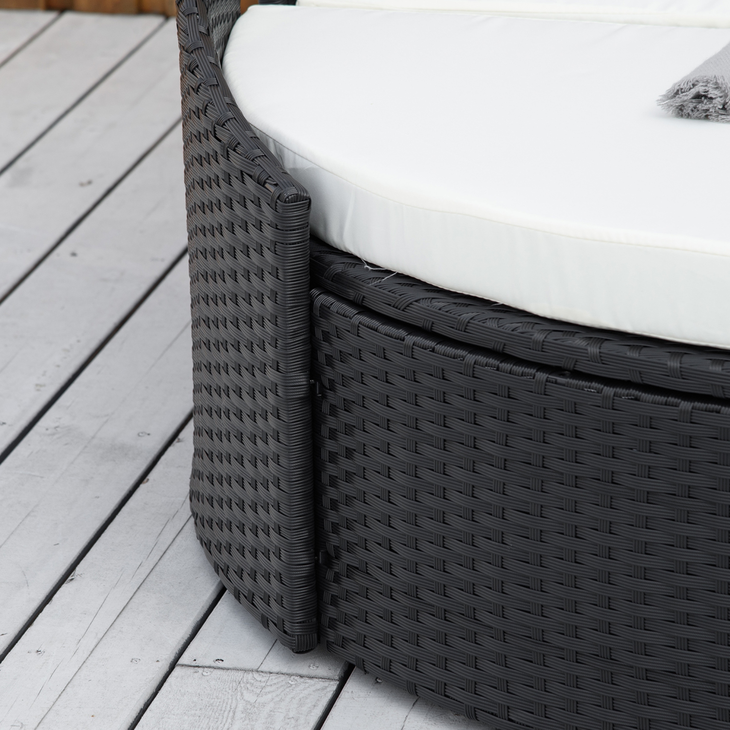 Outsunny 4 Pieces Rattan Daybed Patio PE Wicker Round Furniture Outdoor Rattan Garden Lounge Sofa Sets Sectional Conversation Set with Canopy,