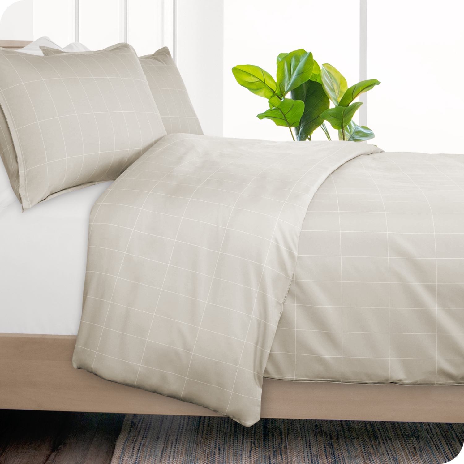 Bare Home Duvet Cover and Sham Set - Premium 1800 Ultra-Soft Brushed Microfiber - Hypoallergenic, Easy Care, Wrinkle Resistant - King/Cal King, Grid