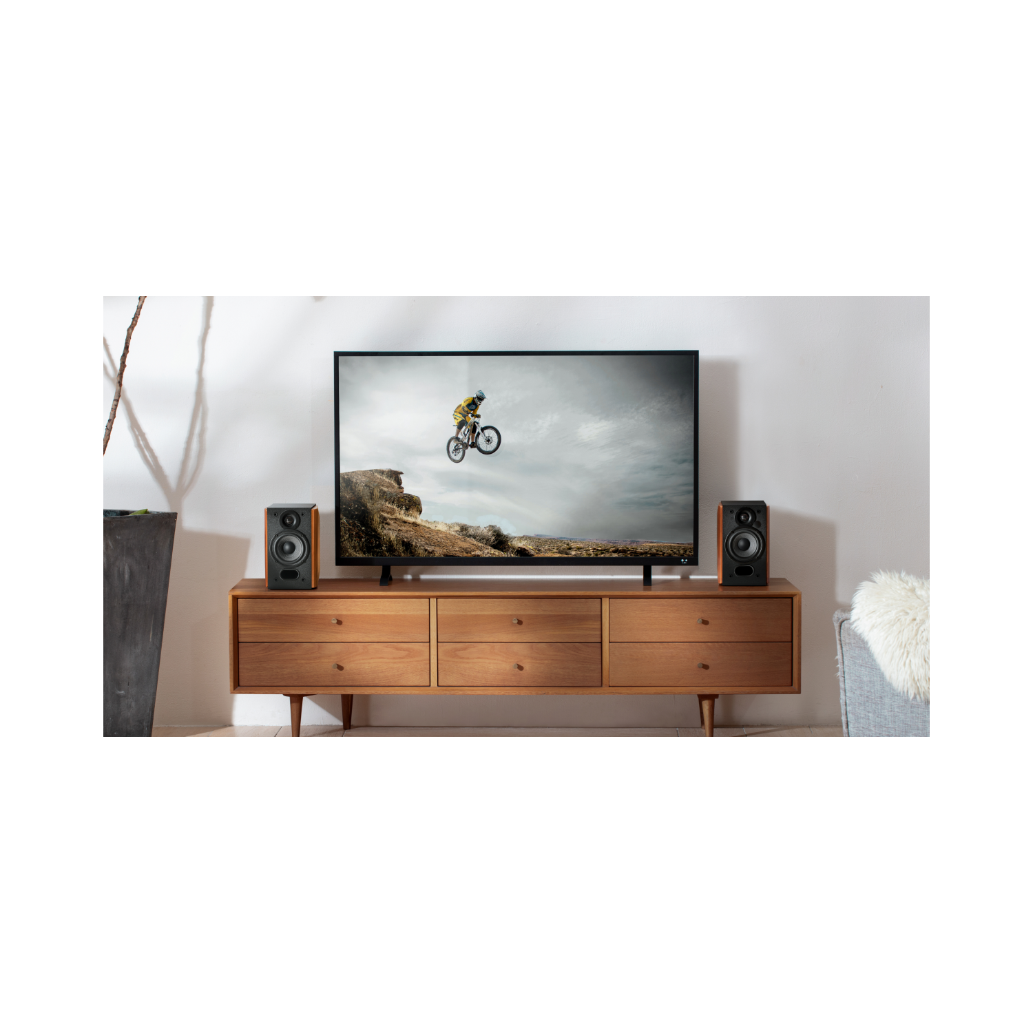 Haut-parleurs d'étagère amplifiés R1380T d'Edifier, haut-parleur de contrôle de studio - bois