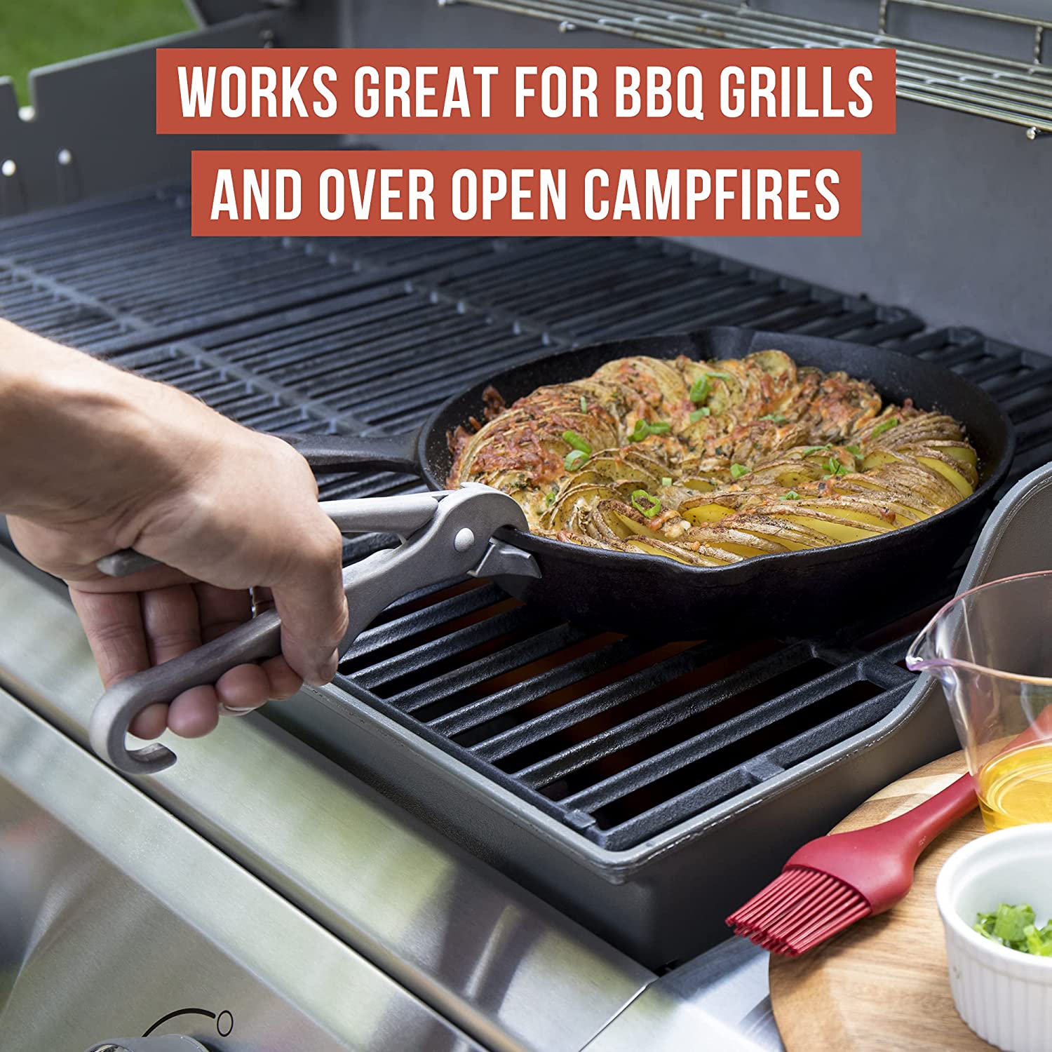 Chef Pomodoro Premium Pizza Pan Gripper, 8-Inch Cast Aluminum Heavy Duty Tongs