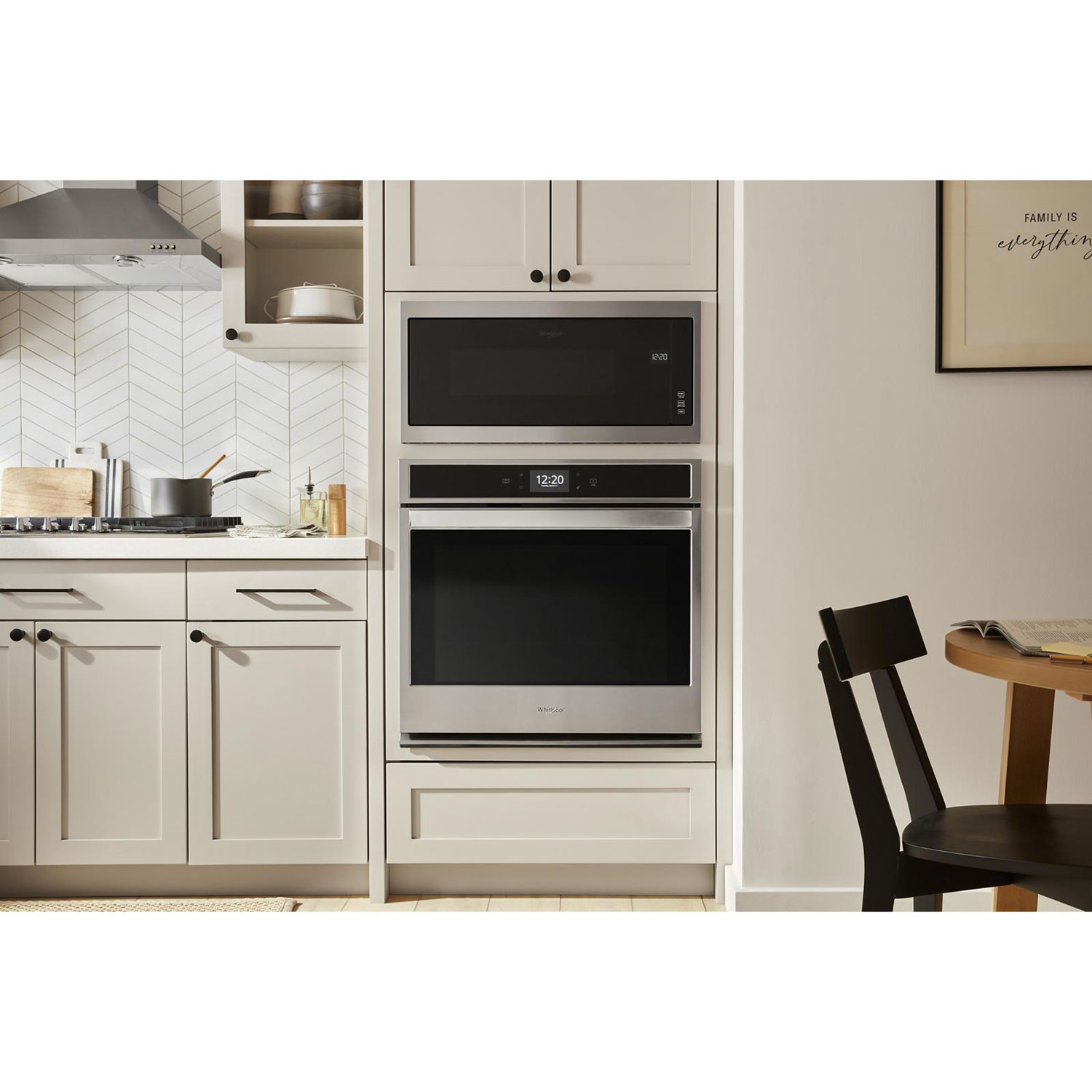 Four à micro-ondes encastrable de Whirlpool - 1,10 pi³ - Acier inoxydable