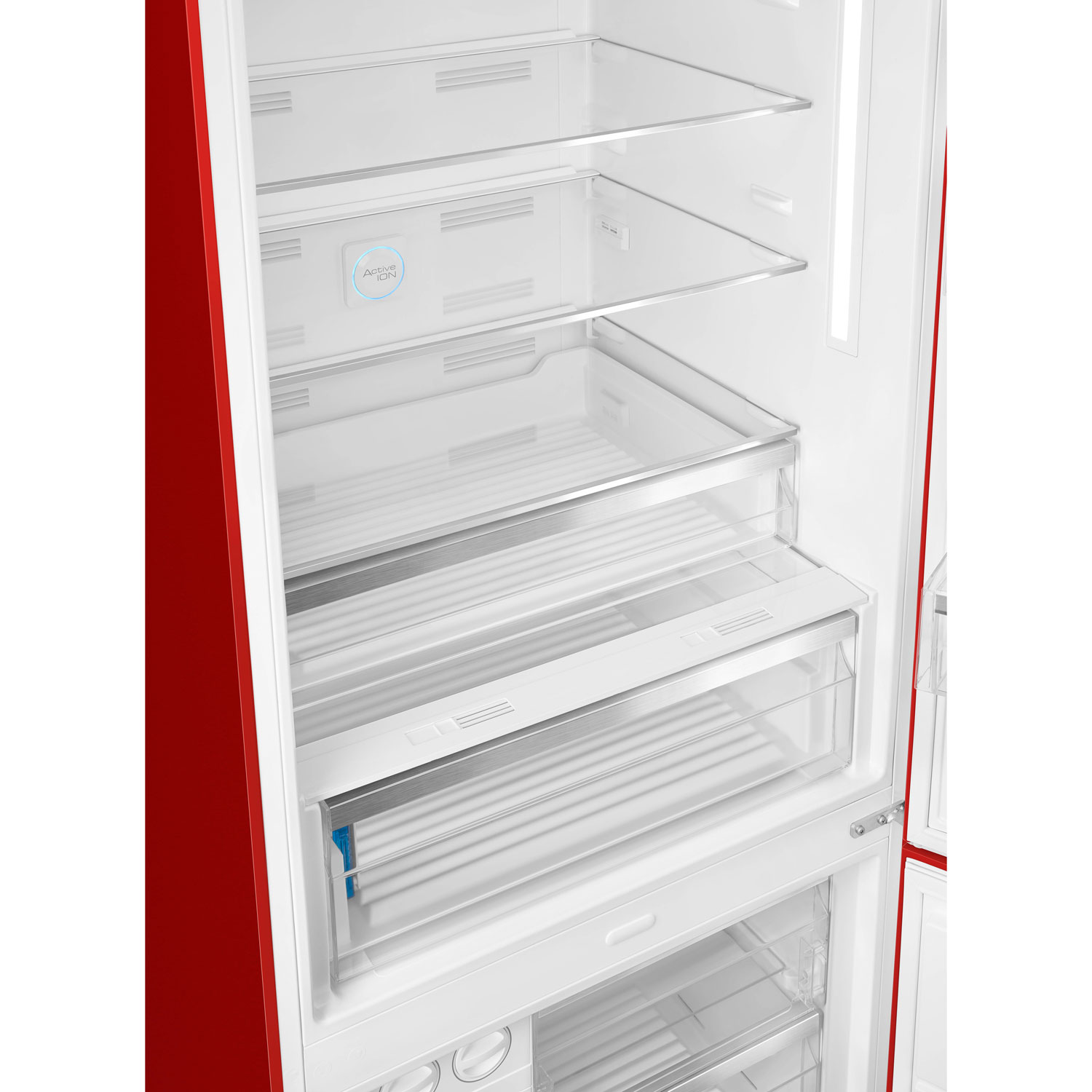Réfrigérateur à congélateur inférieur 18 pi³ 28 po à distributeur de glaçons Portofino de Smeg - Rouge