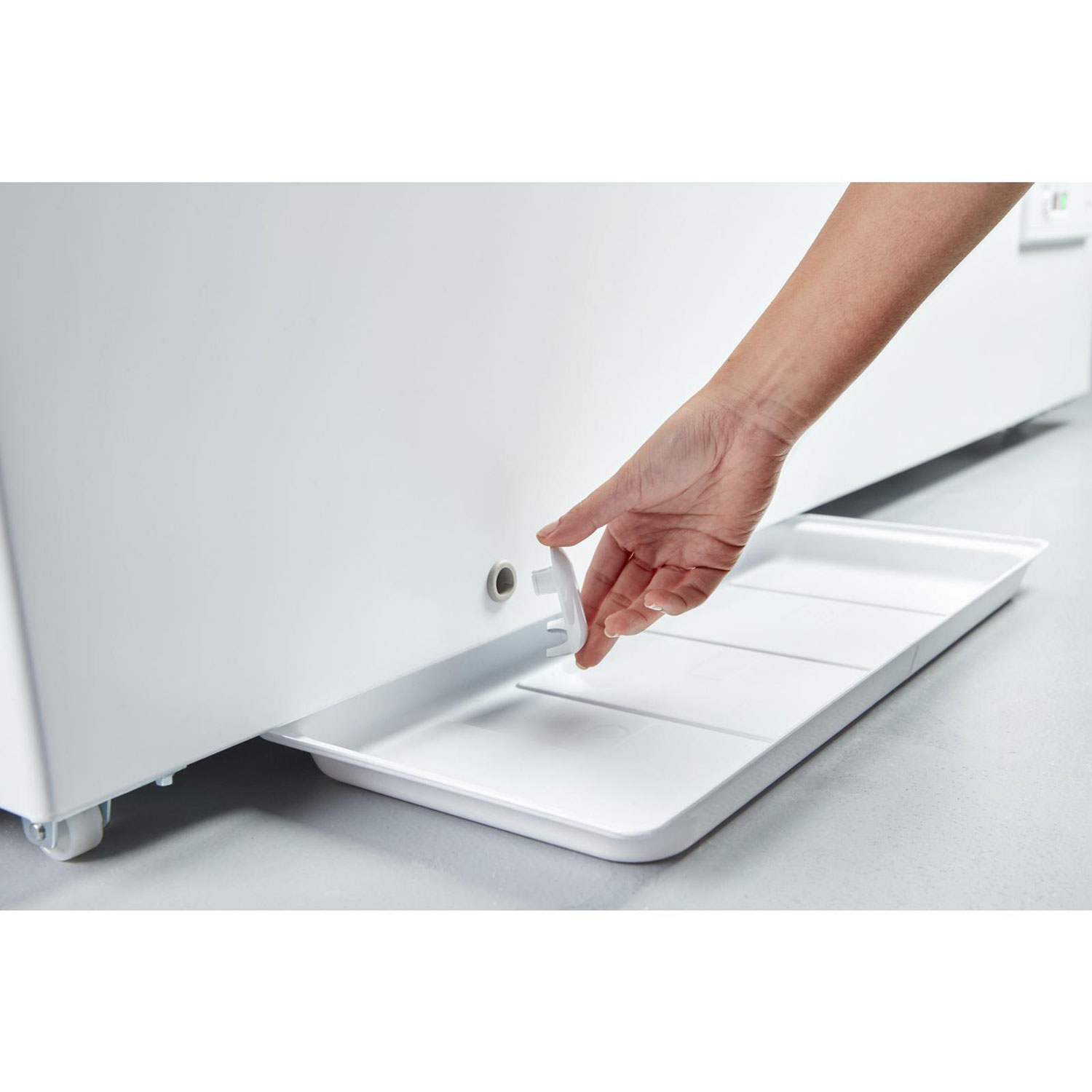 Whirlpool 16 Cu. Ft. Chest Freezer