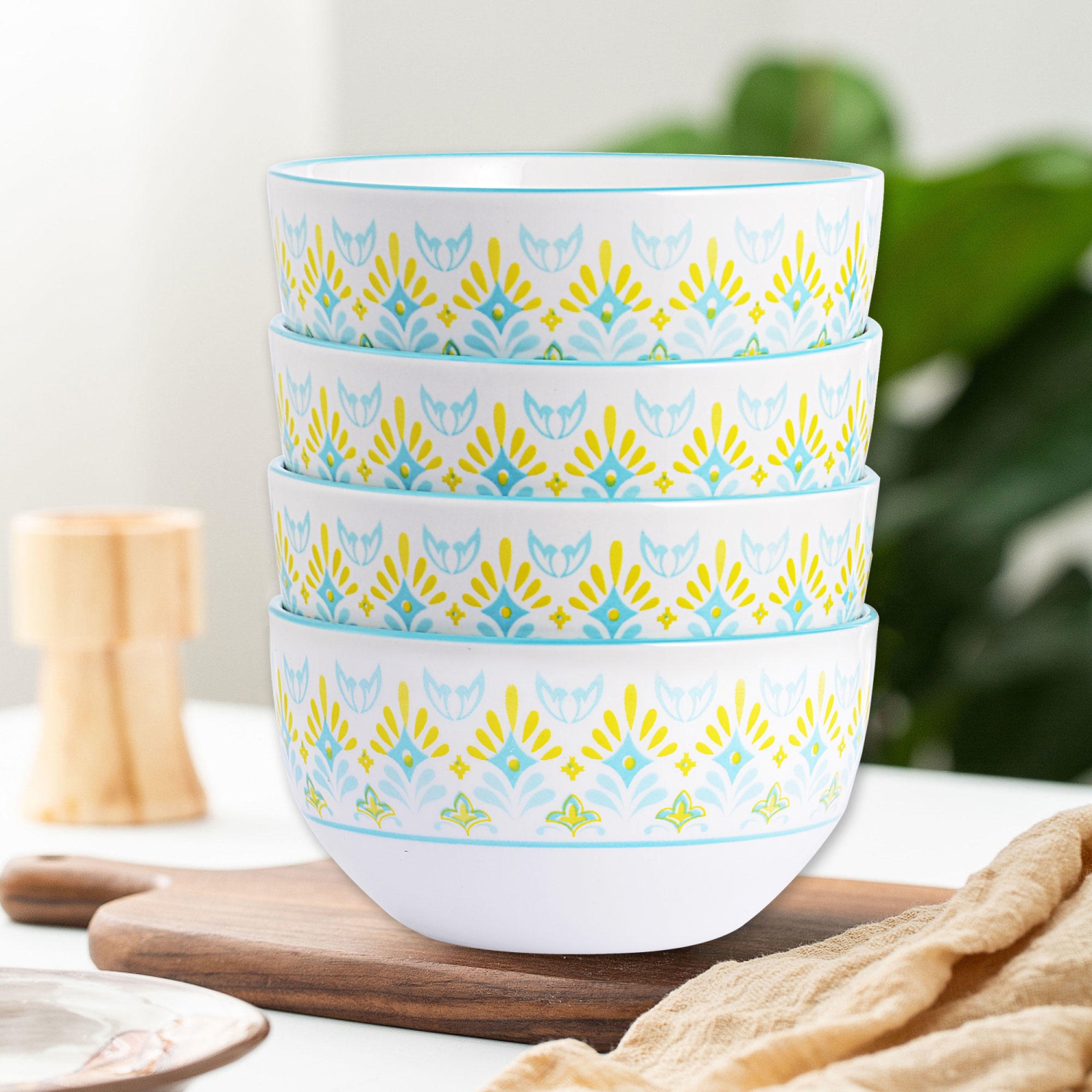 16-Piece round Porcelain Prints Dinnerware Set, Service for 4 with 10.5-inch dinner plate, 7.5-inch salad plate, 5.6-inch bowl, 12oz mug