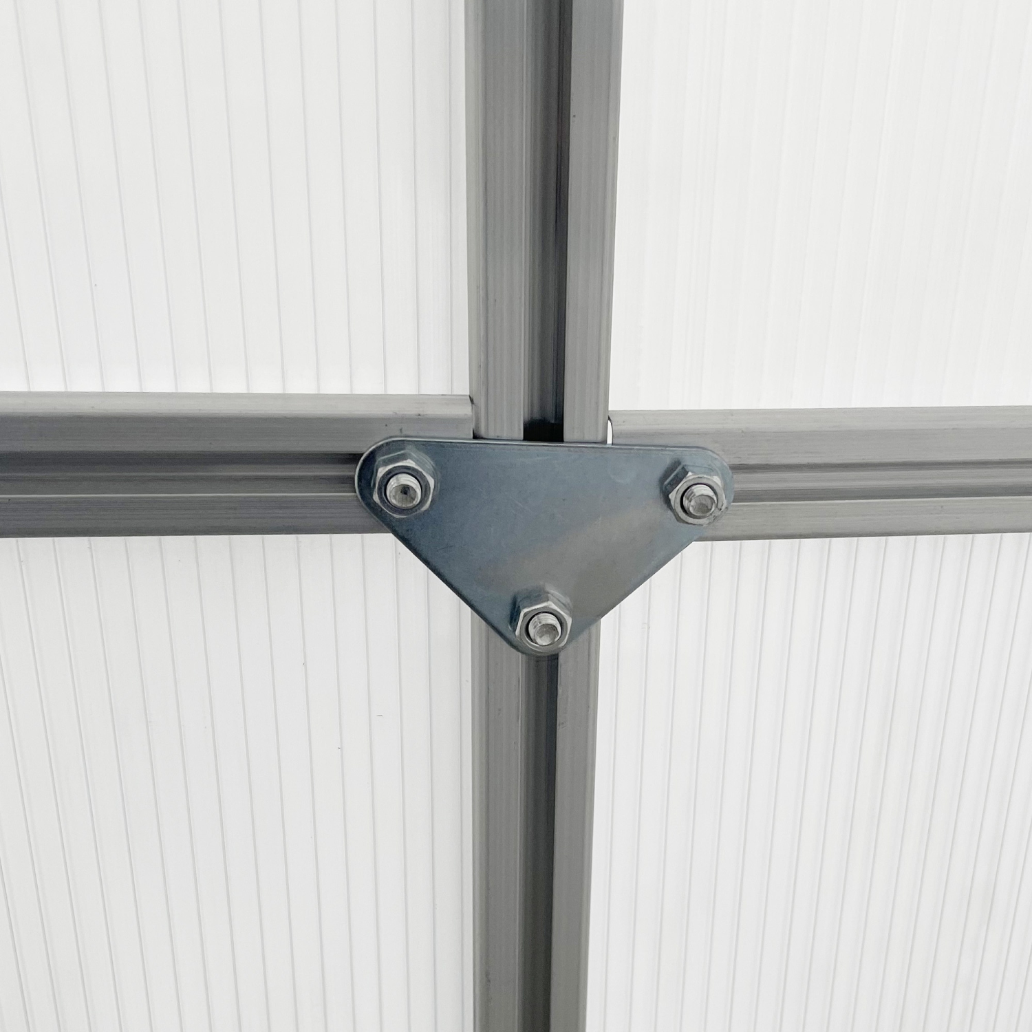 Serre en polycarbonate de 6 x 12 x 6,5 pi, maison verte avec évent de toit réglable, base galvanisée, porte coulissante et gouttière pour