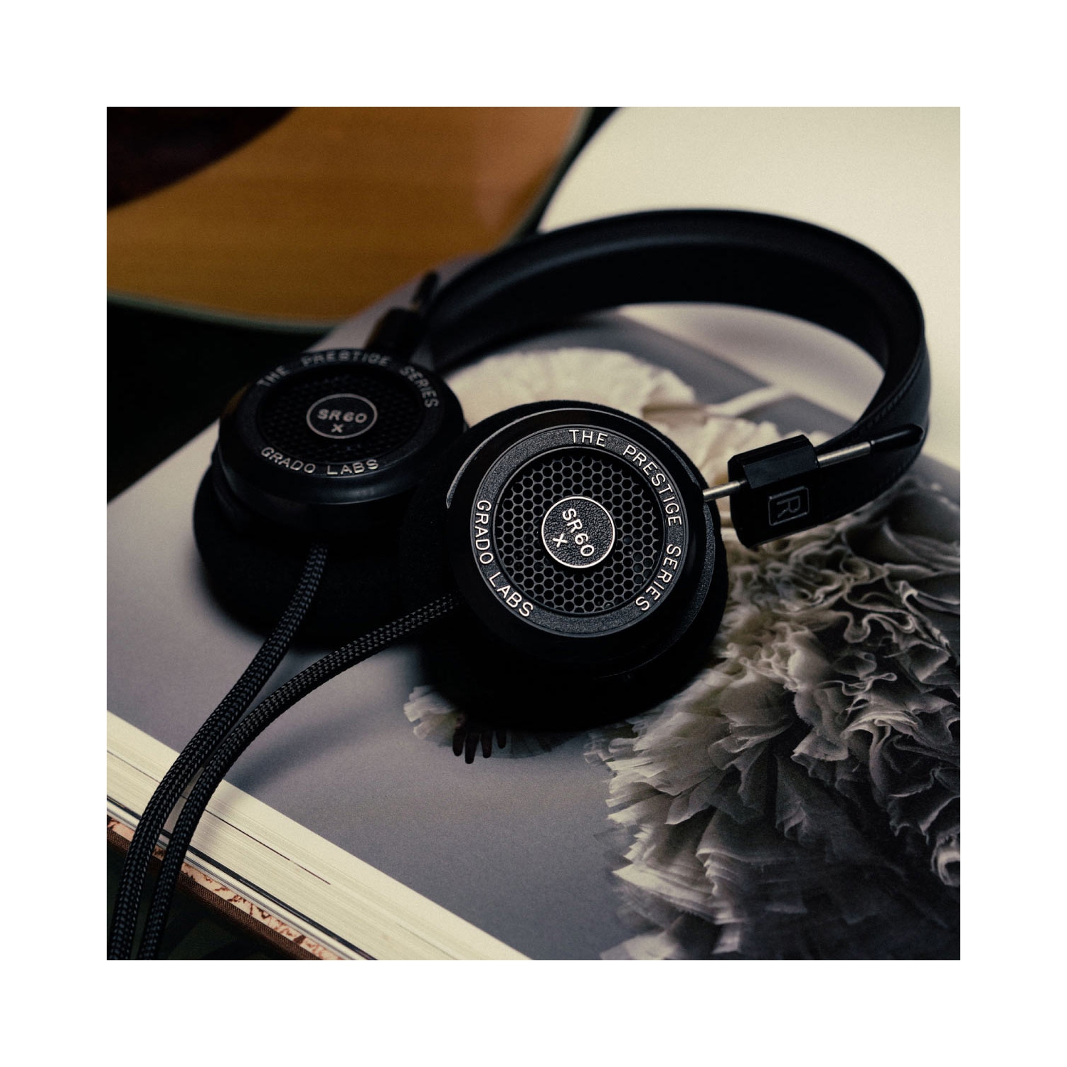 Casque d’écoute stéréo avec fil série Prestige SR60x de Grado avec sac de transport