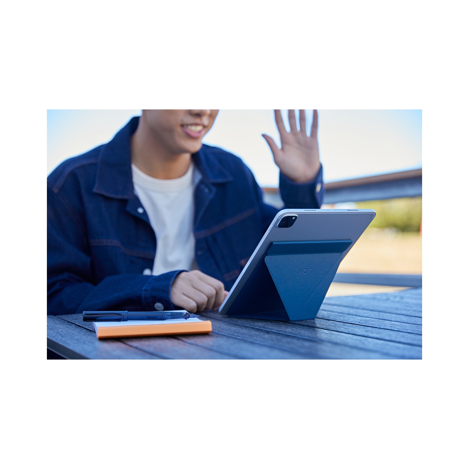 MOFT X Mini Tablet Stand 2021 Magnetic