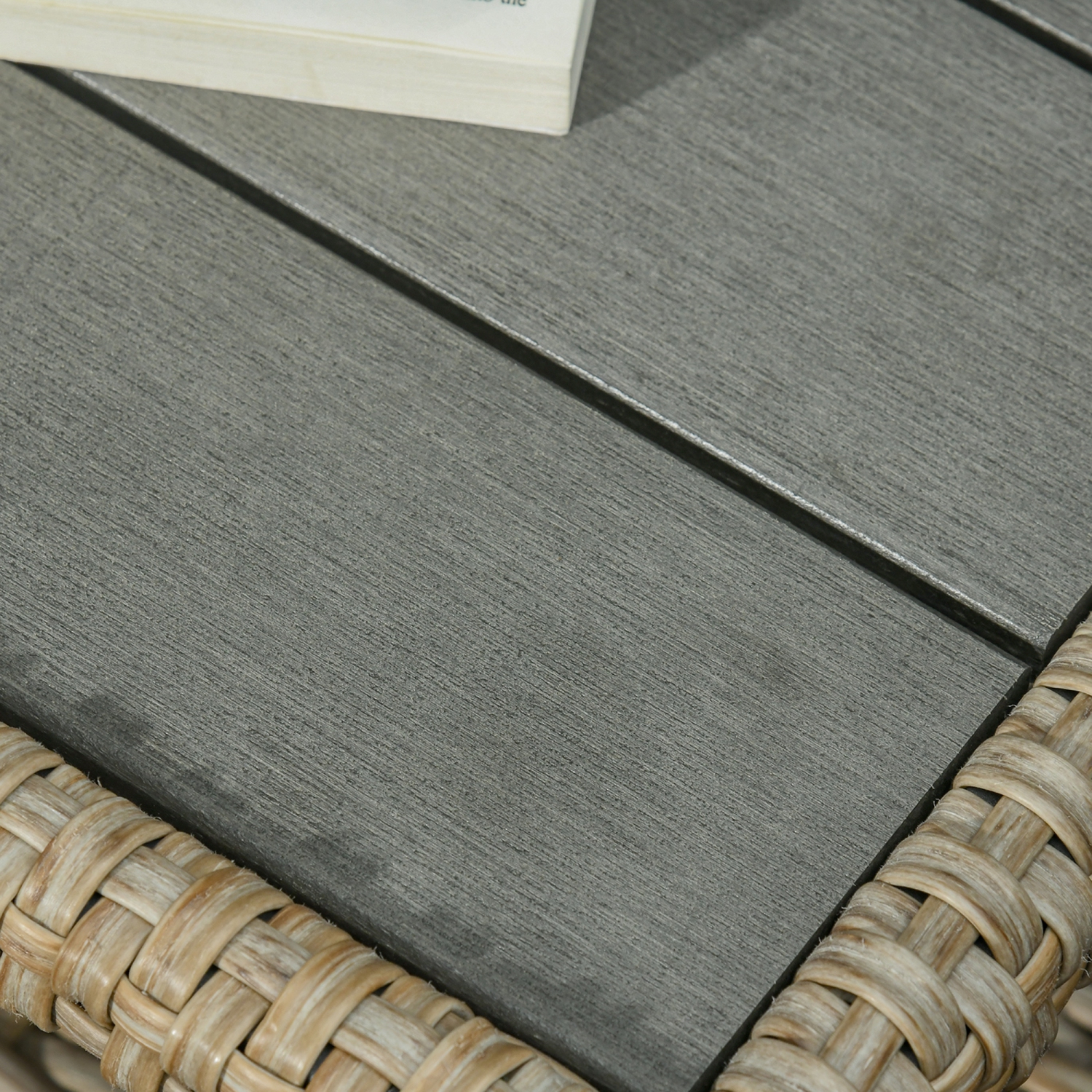 Ensemble patio de 3 pièces avec ensemble bistro en aluminium et cadre en rotin Outsunny en osier PE, avec chaise inclinable rembourrée, table basse