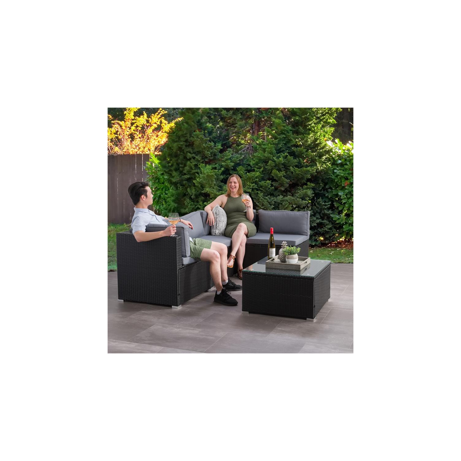 Ensemble modulaire de patio de 5 pièces de CorLiving - Noir avec coussins en tissu gris