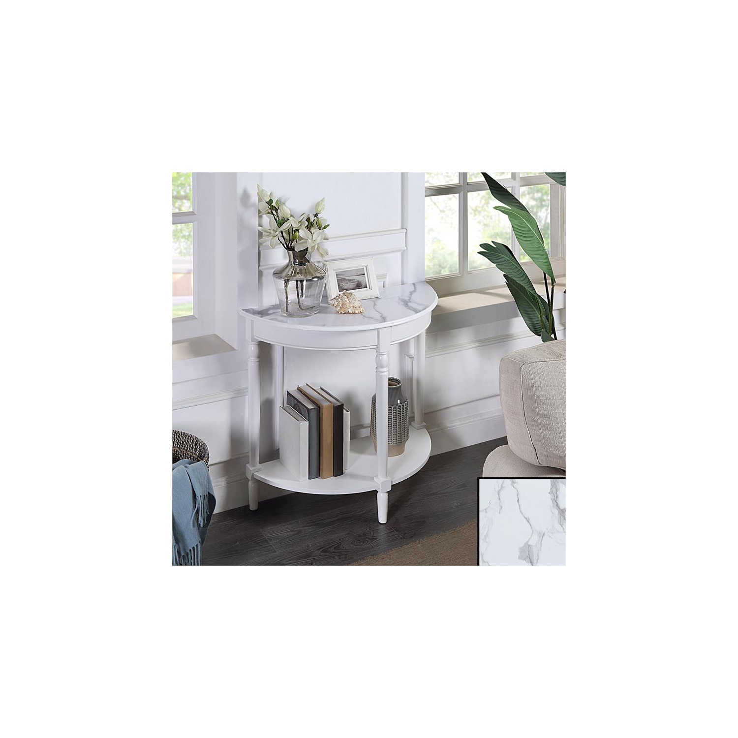 Table d’entrée demi-ronde avec tablette au fini bois blanc de French Country