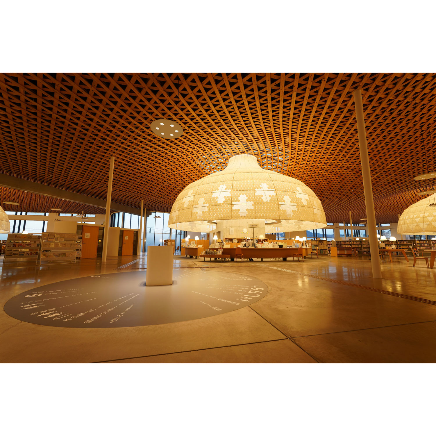 Objectif G motorisé grand-angle à ouverture constante plein format f/4 16-35 mm à monture E FE PZ de Sony