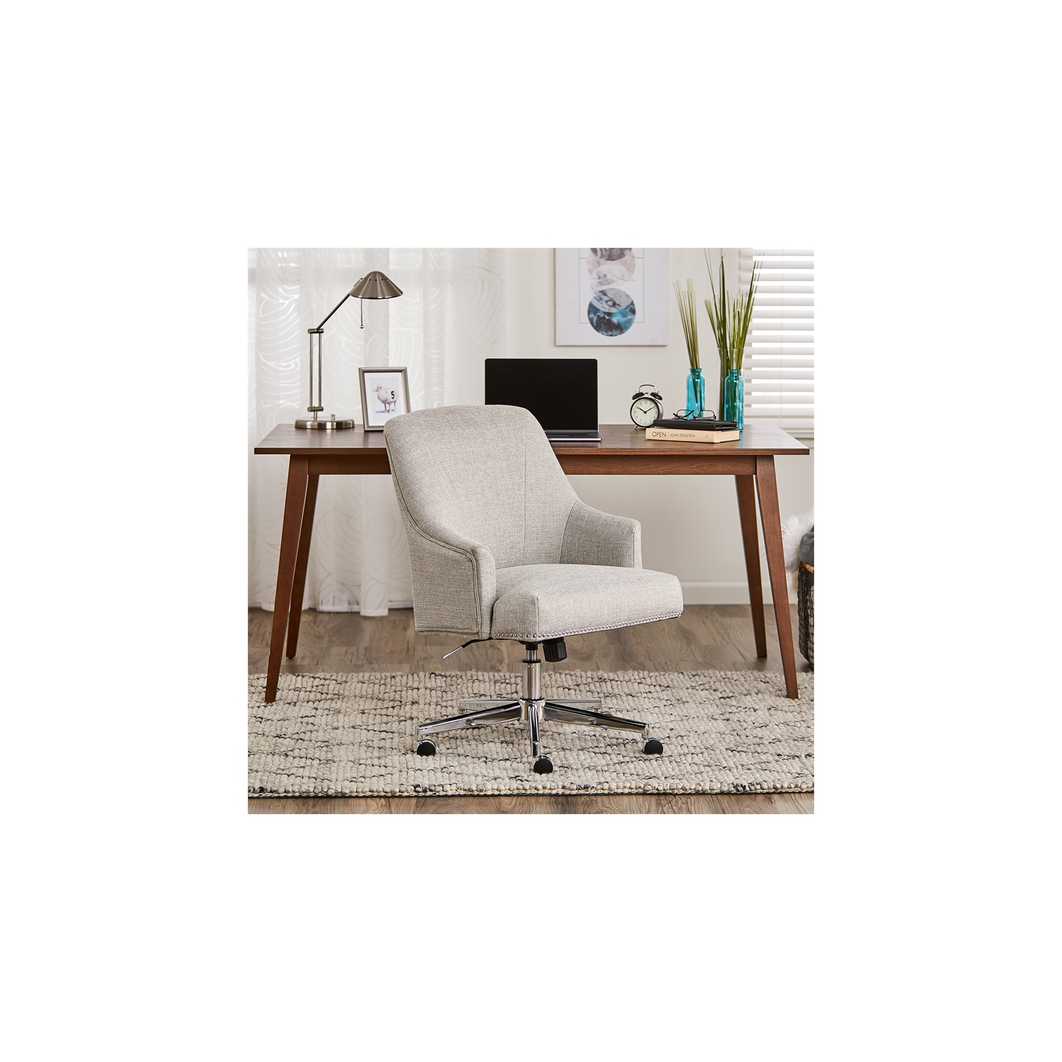 Scranton & Co Contemporary Office Chair in Light Gray