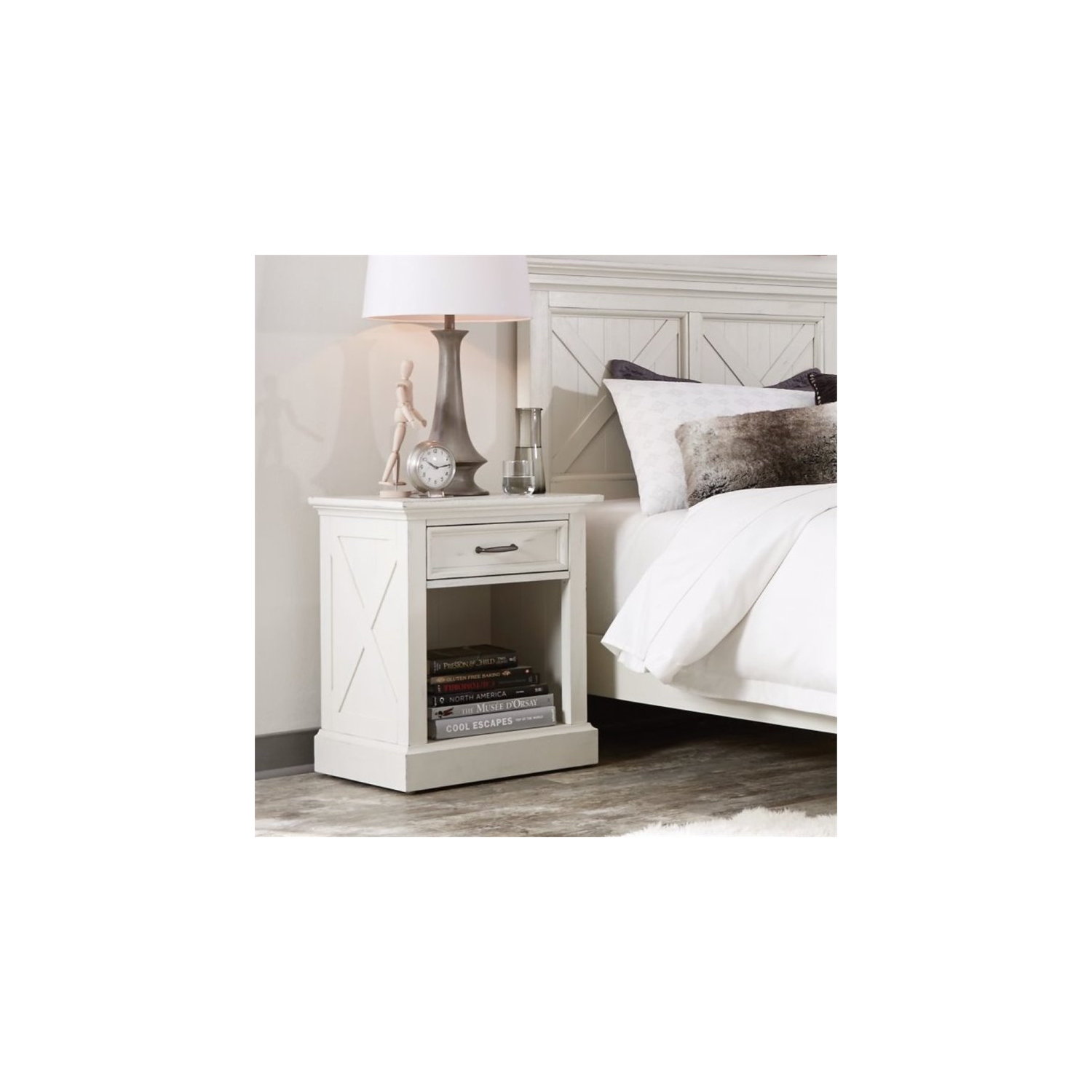 Table de chevet rustique Pemberly Row, blanc