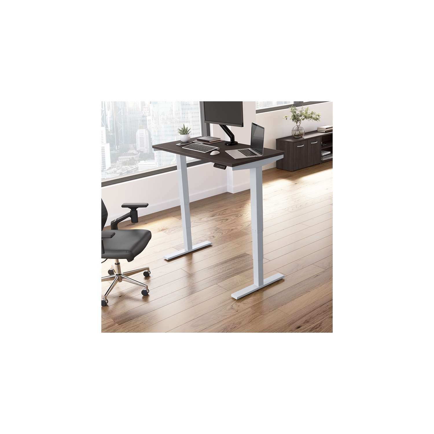 Bureau 48 po de largeur à hauteur réglable série 40 Move, gris tempête, bois d’ingénierie