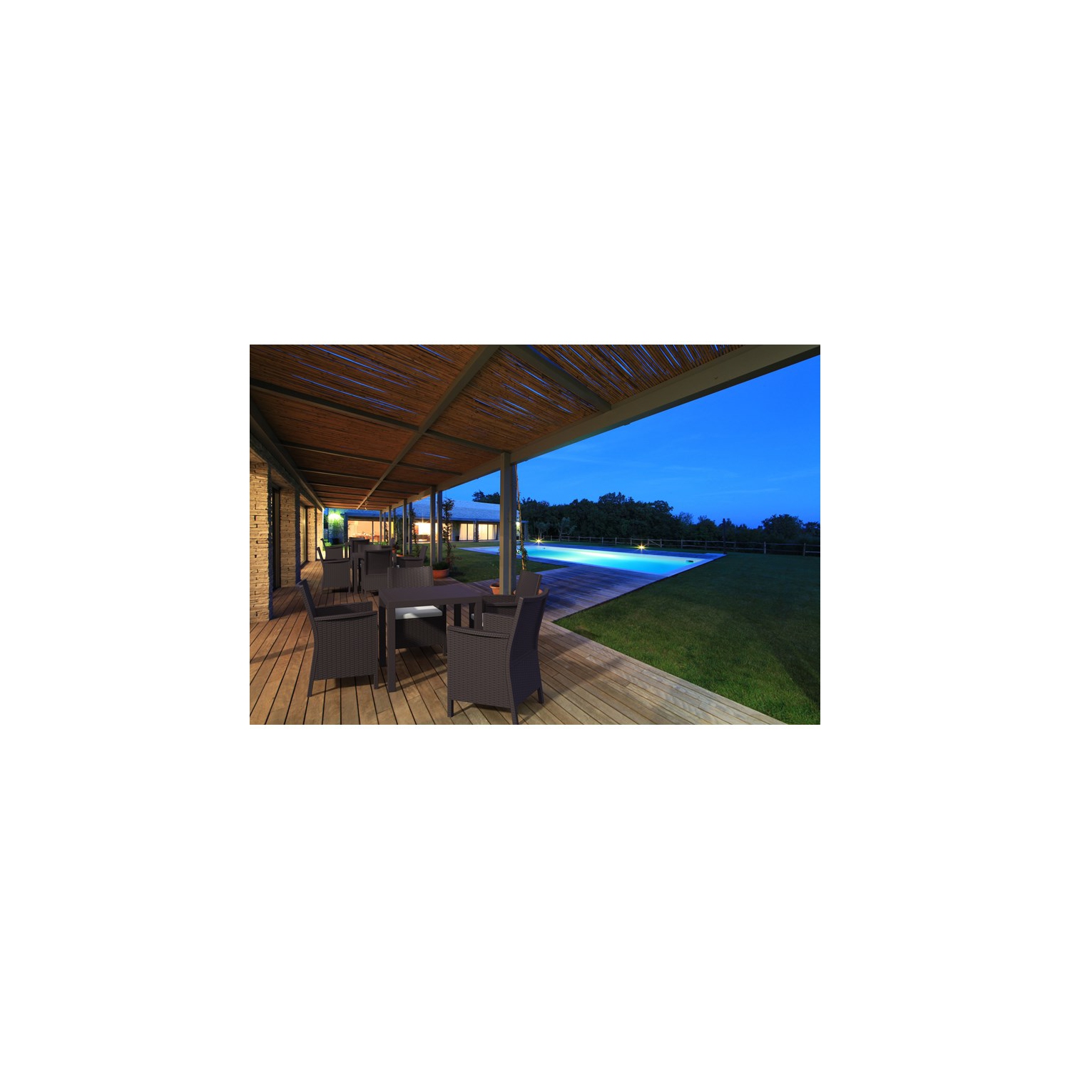 Chaise de jardin en résine aspect WickerLook California de Compamia, brun