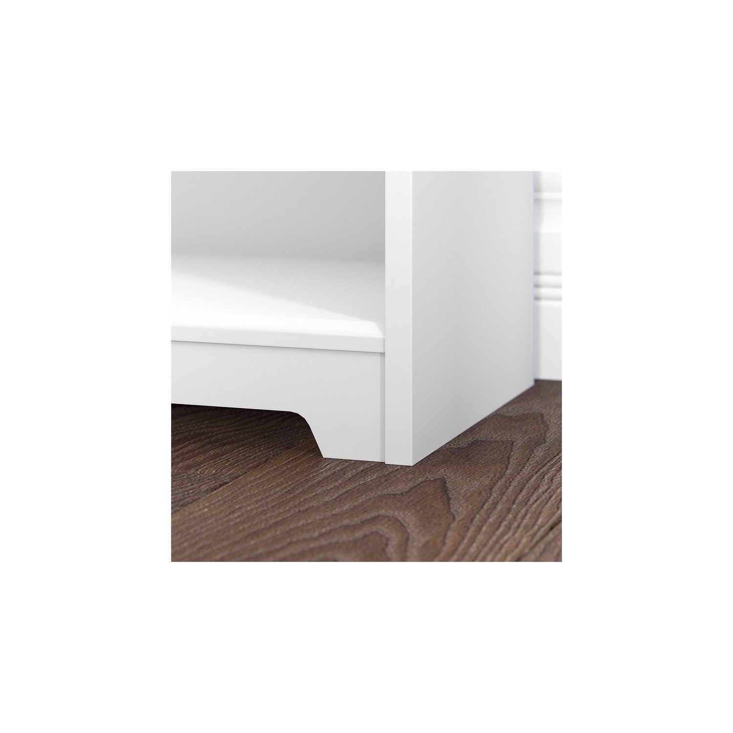 Bowery Hill Furniture 5 Shelf Bookcase in White