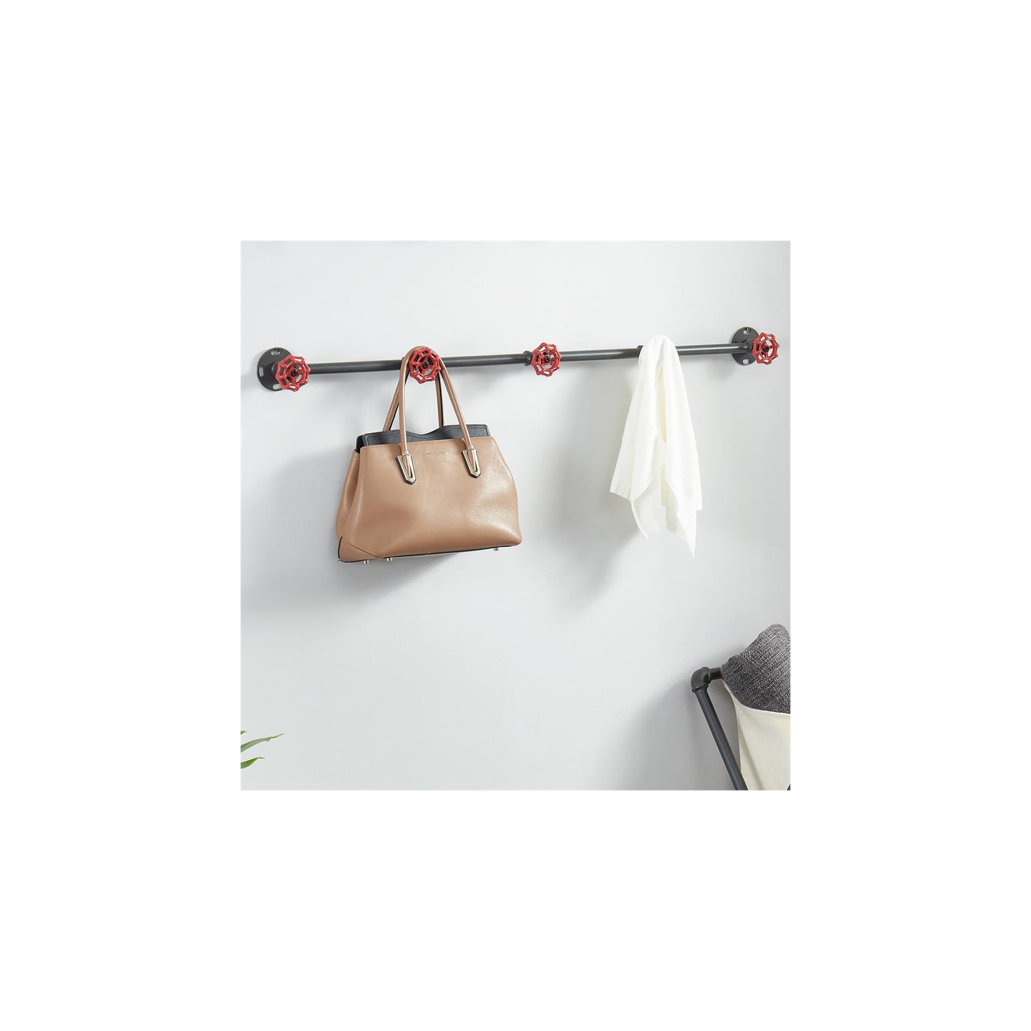 Portemanteau industriel en métal à 5 crochets Furniture of America Margon, noir sable