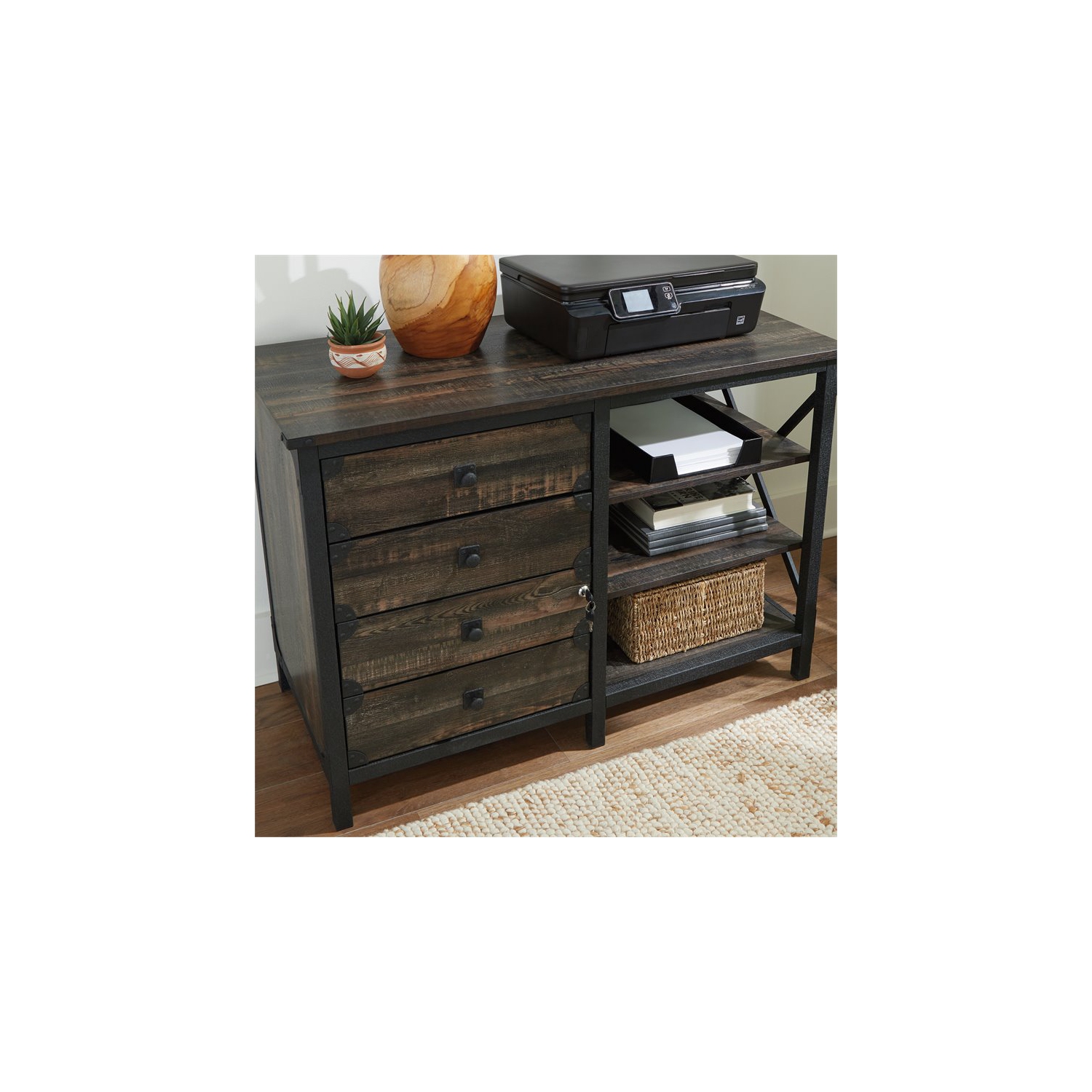 Petit bahut Pemberly Row en bois d’ingénierie et chêne carbone