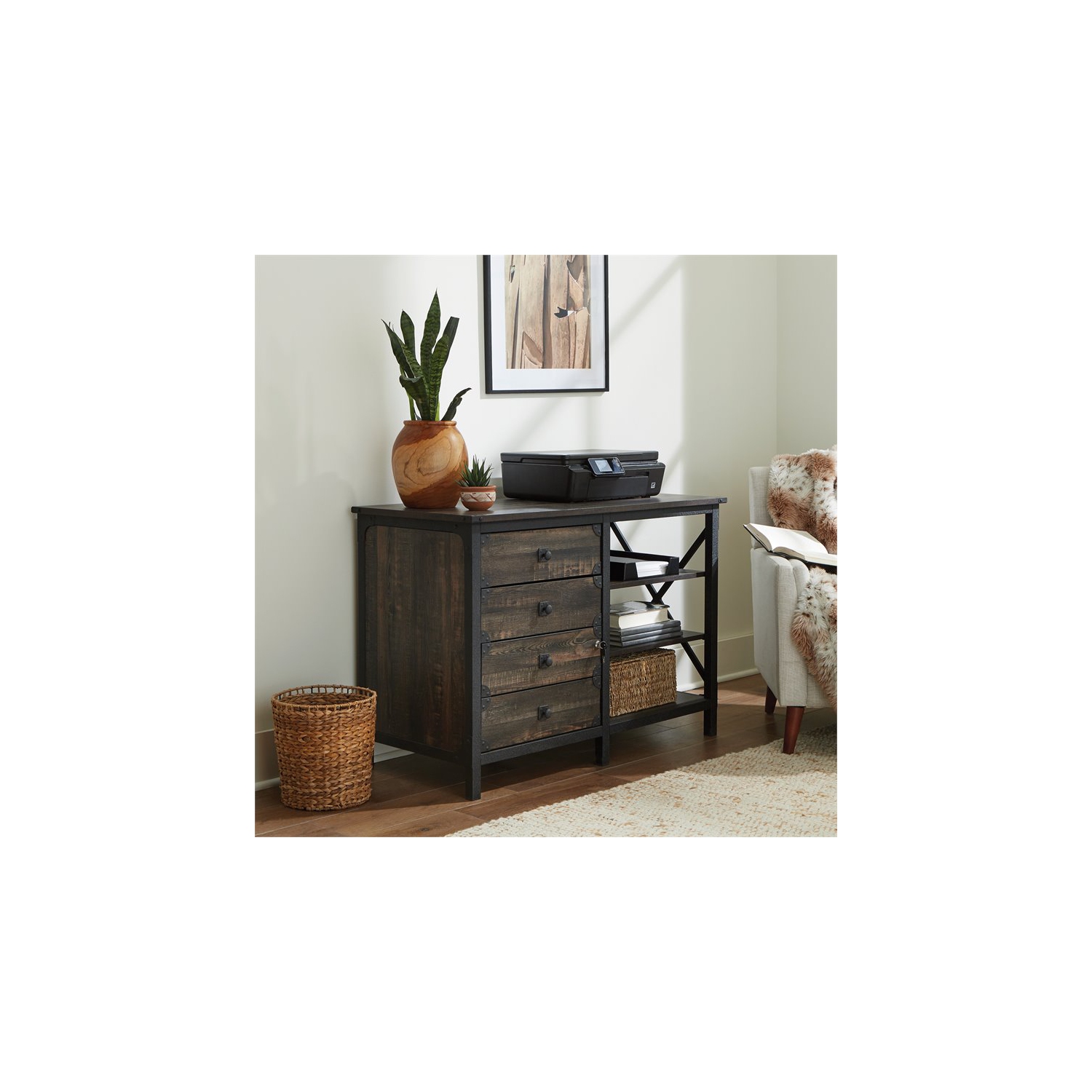 Petit bahut Pemberly Row en bois d’ingénierie et chêne carbone