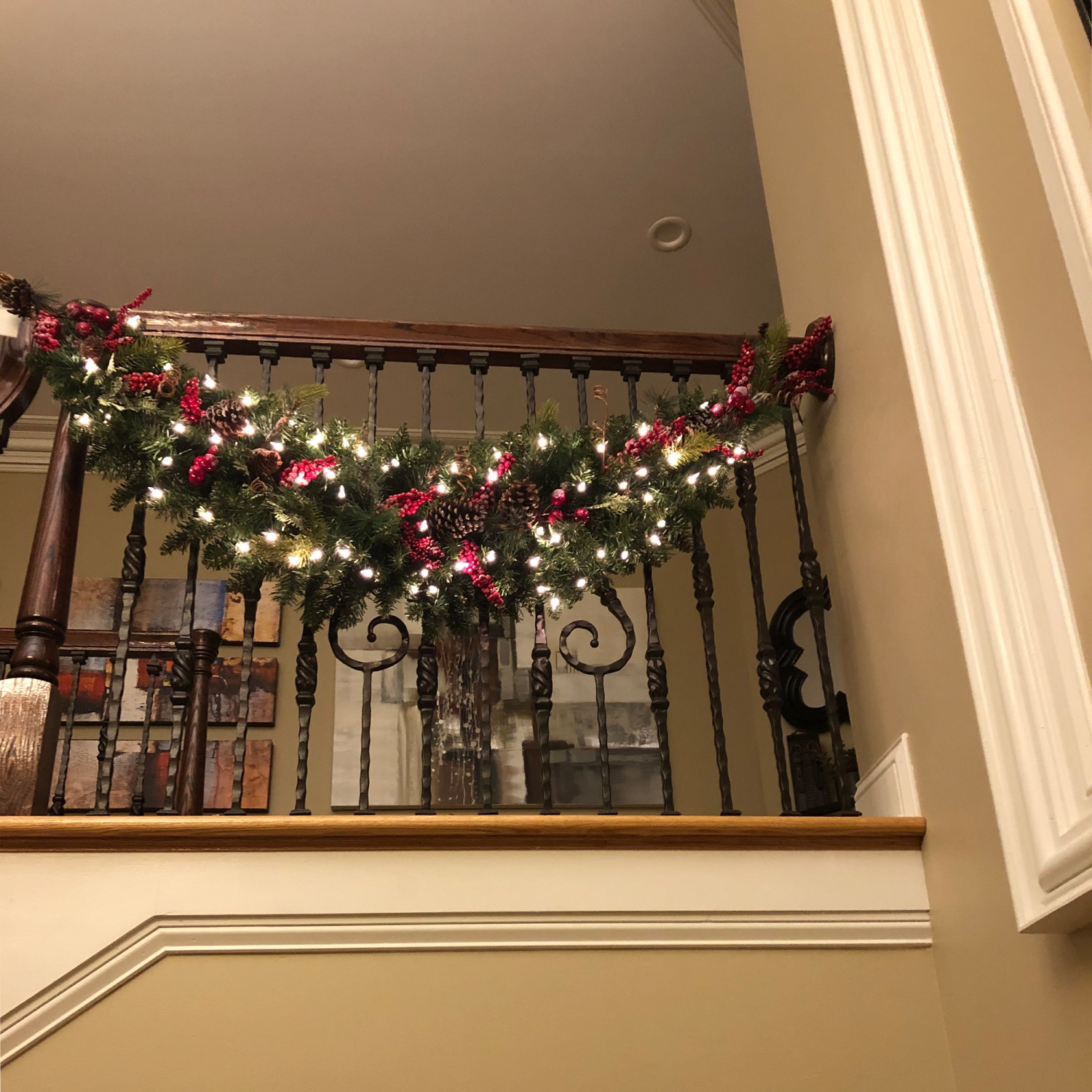 60" Pre-Lit Eastern Pine Artificial Christmas Swag - Clear Lights