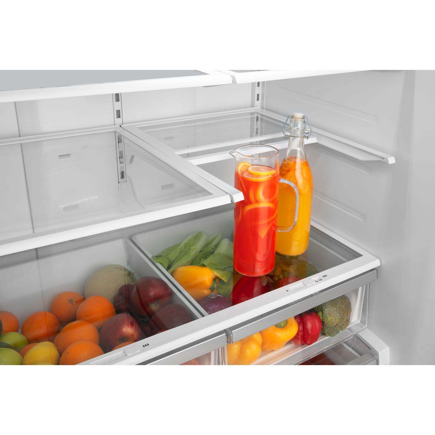 Réfrigérateur à deux portes 26,6 pi³ 36 po avec distributeur d'eau de Hisense - Inox