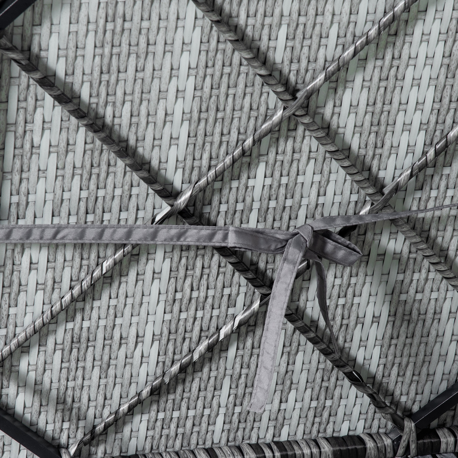 Outsunny Patio Wicker Lounger, Outdoor PE Rattan Single Chaise Lounge, Aluminum Frame Garden Furniture Sun Lounger Bed w/Adjustable Recliner