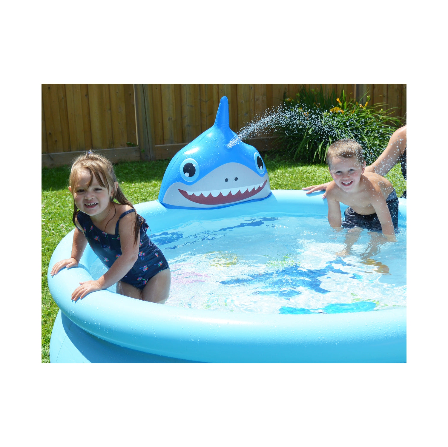 Piscine à vaporiser Baby Shark 3D avec fontaine d'eau, piscines gonflables d'extérieur, piscines pour enfants, piscine pour enfants et adultes,