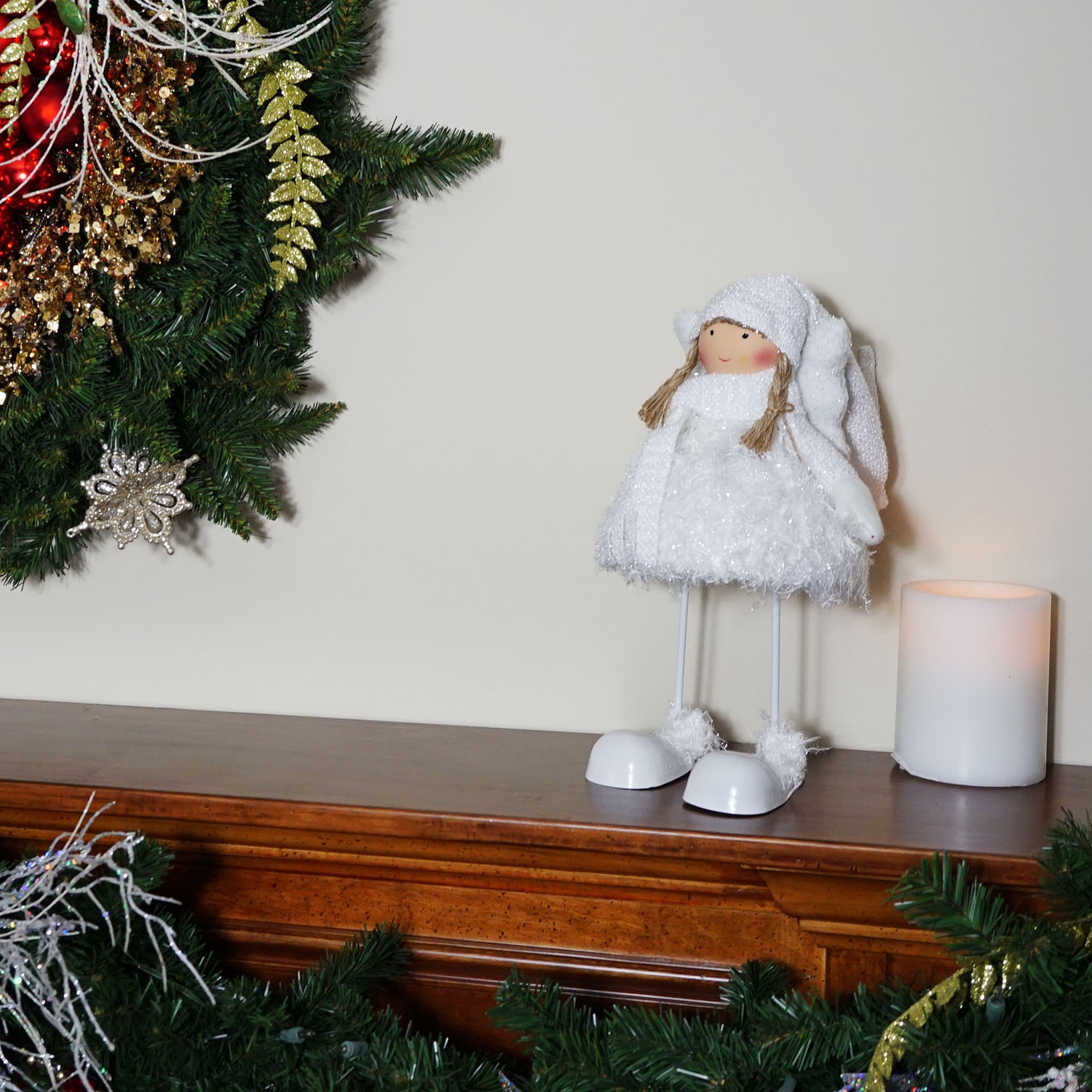 Figurine de Noël en peluche de 24 po avec ange blanc Snowy Woodlands de la collection Girl de Bobble