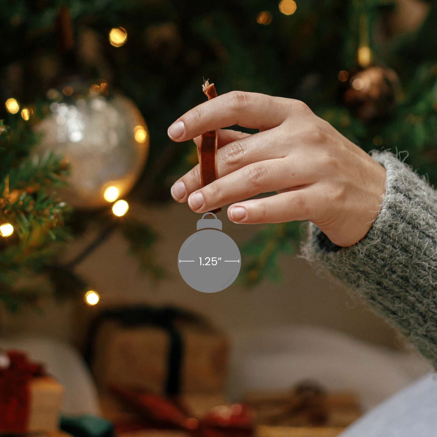 16ct Red and Green Traditional Finial Christmas Ornaments 4"