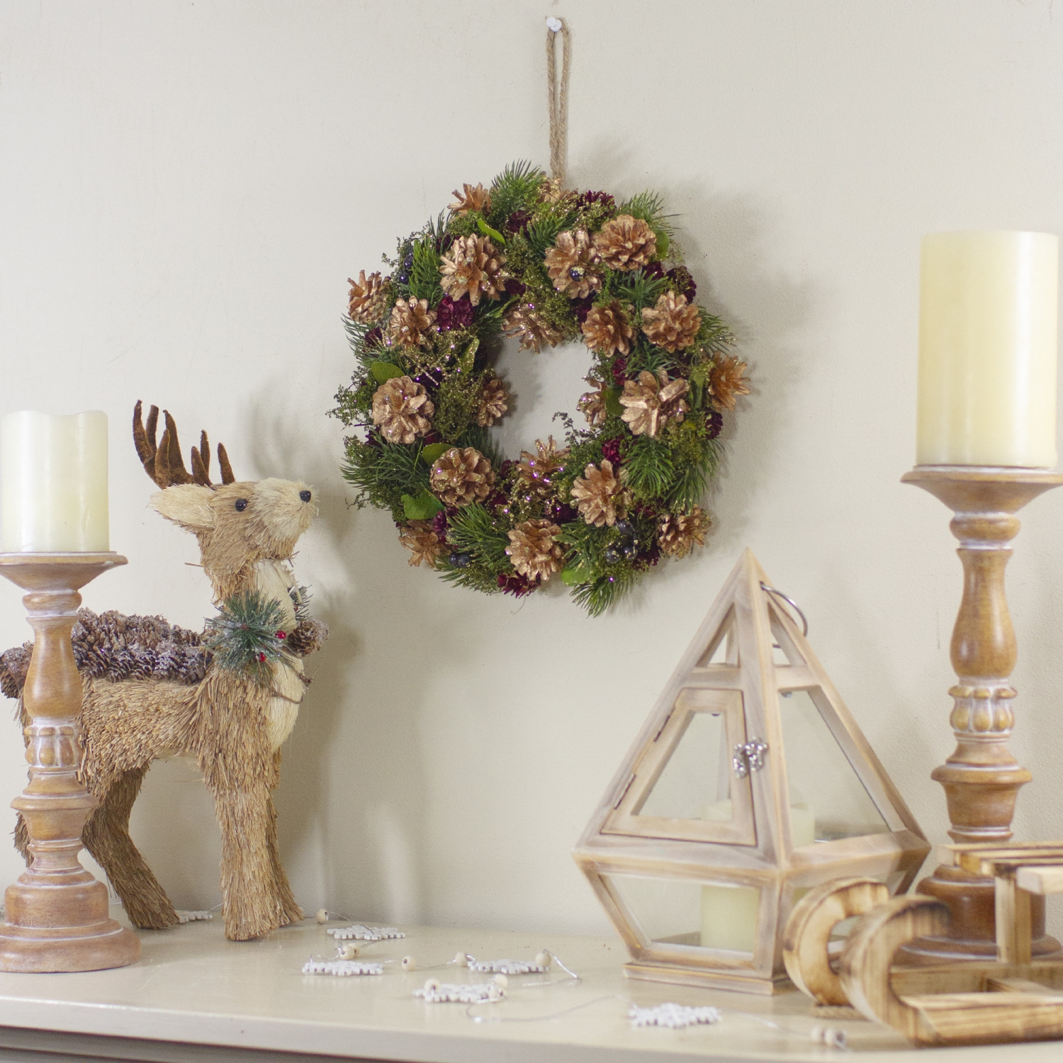 12" Green, Gold, and Red Glitter Pinecones Christmas Wreath