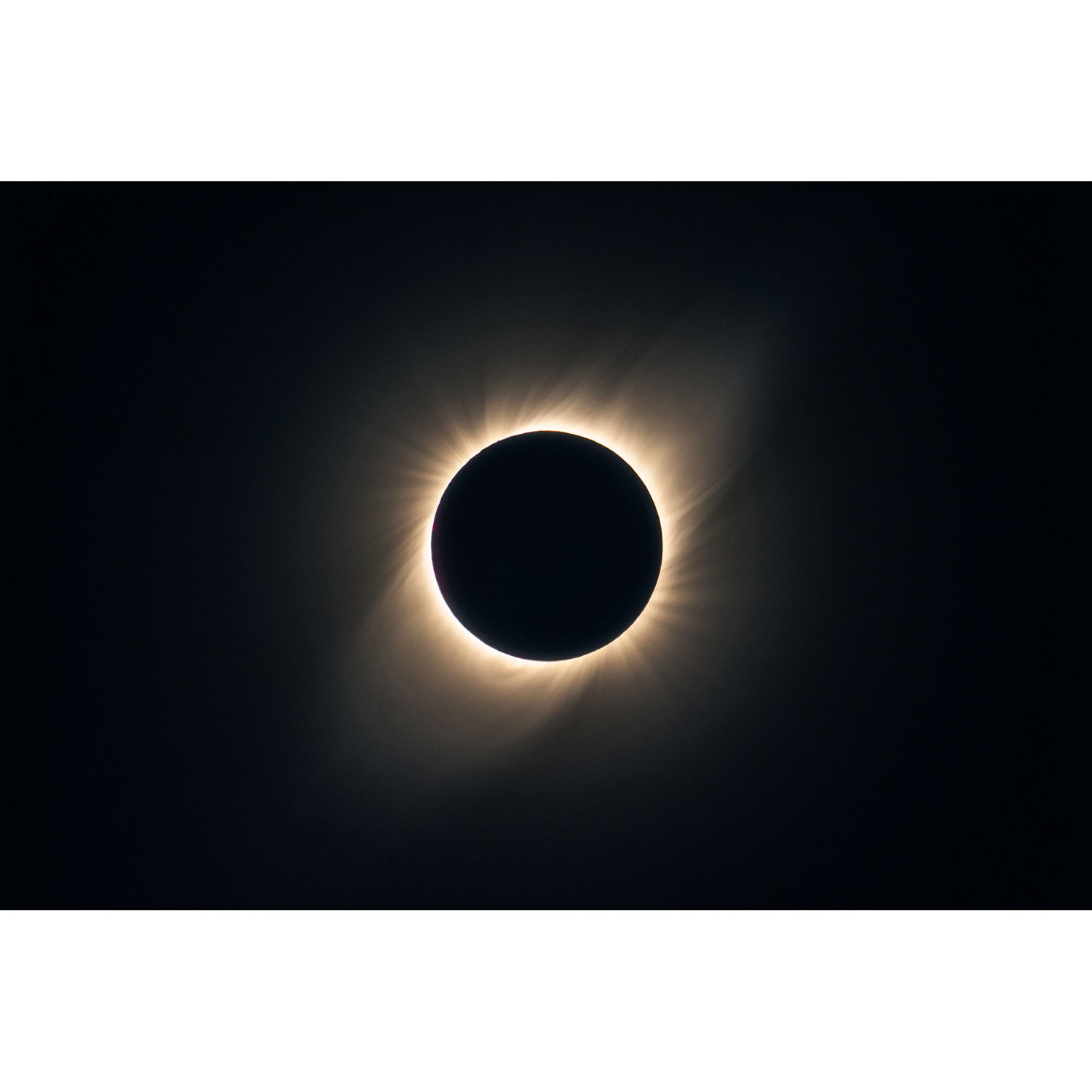 Téléobjectif zoom plein format à monture E FE 100-400 mm f/4,5-5,6 GM OSS G Master de Sony