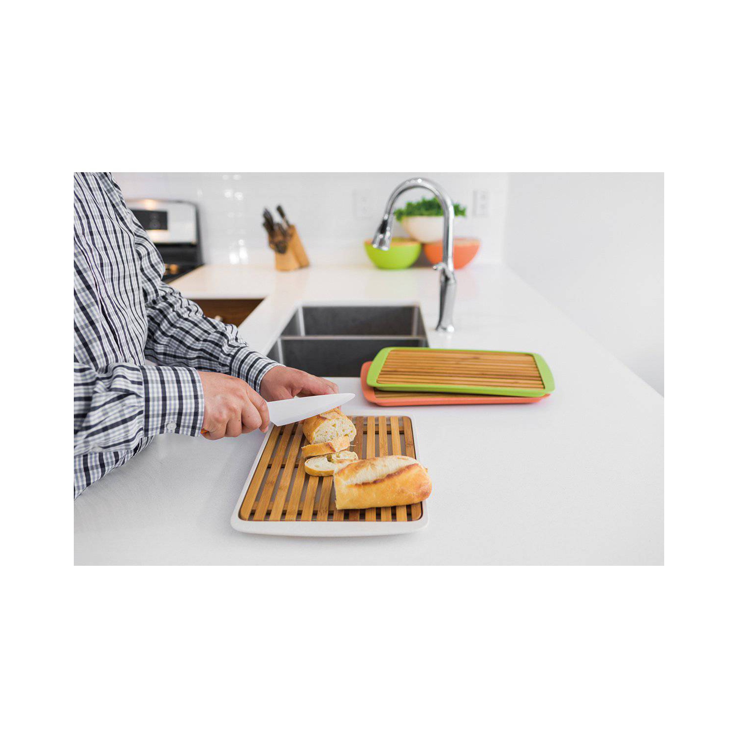 Couvercle de planche à découper en bambou avec espaces à miettes; Grand plateau de service en fibres de bambou blanc